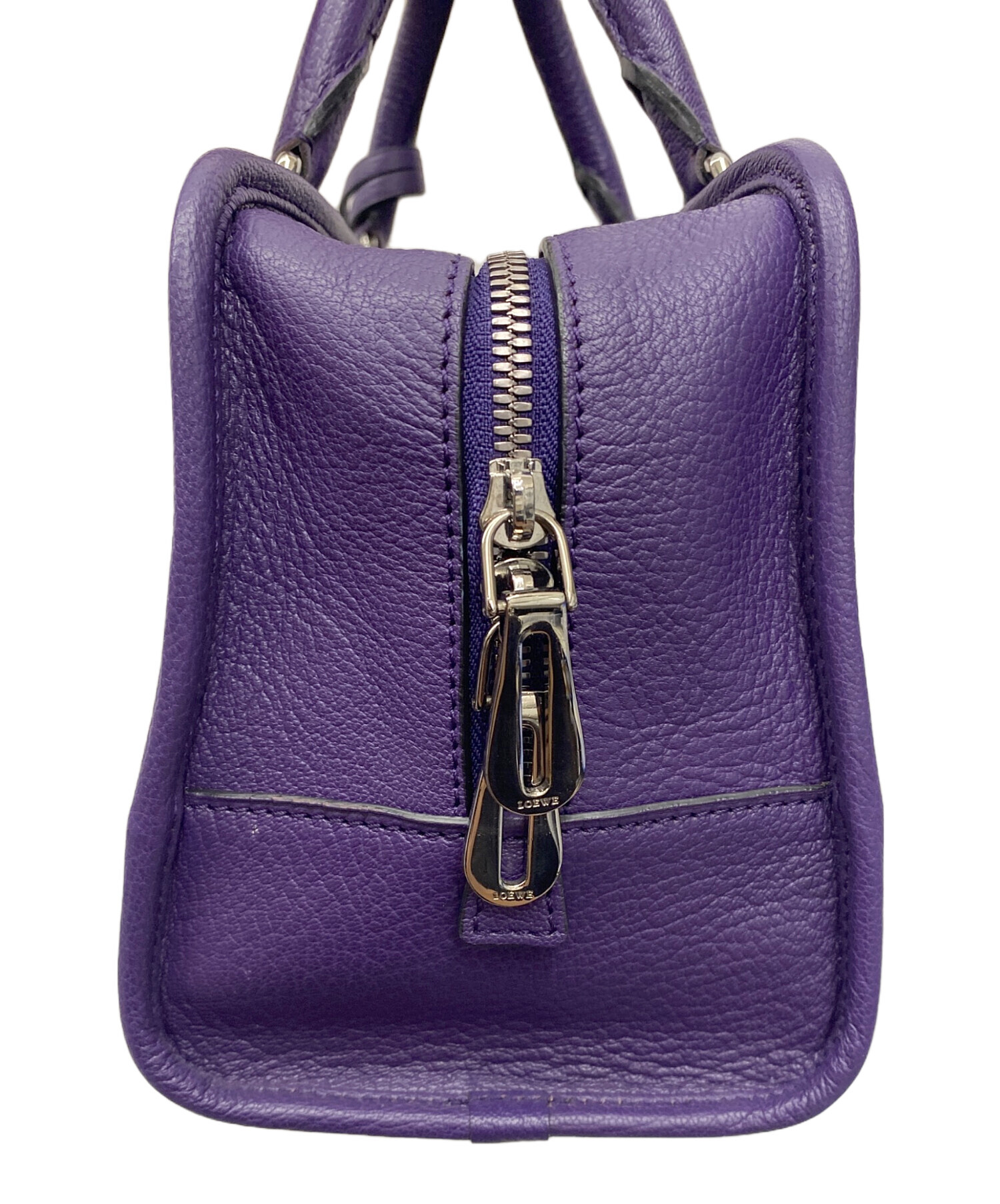 LOEWE パープル ハンドバッグ 中古・古着通販】LOEWE (ロエベ) ハンドバッグ パープル｜ブランド