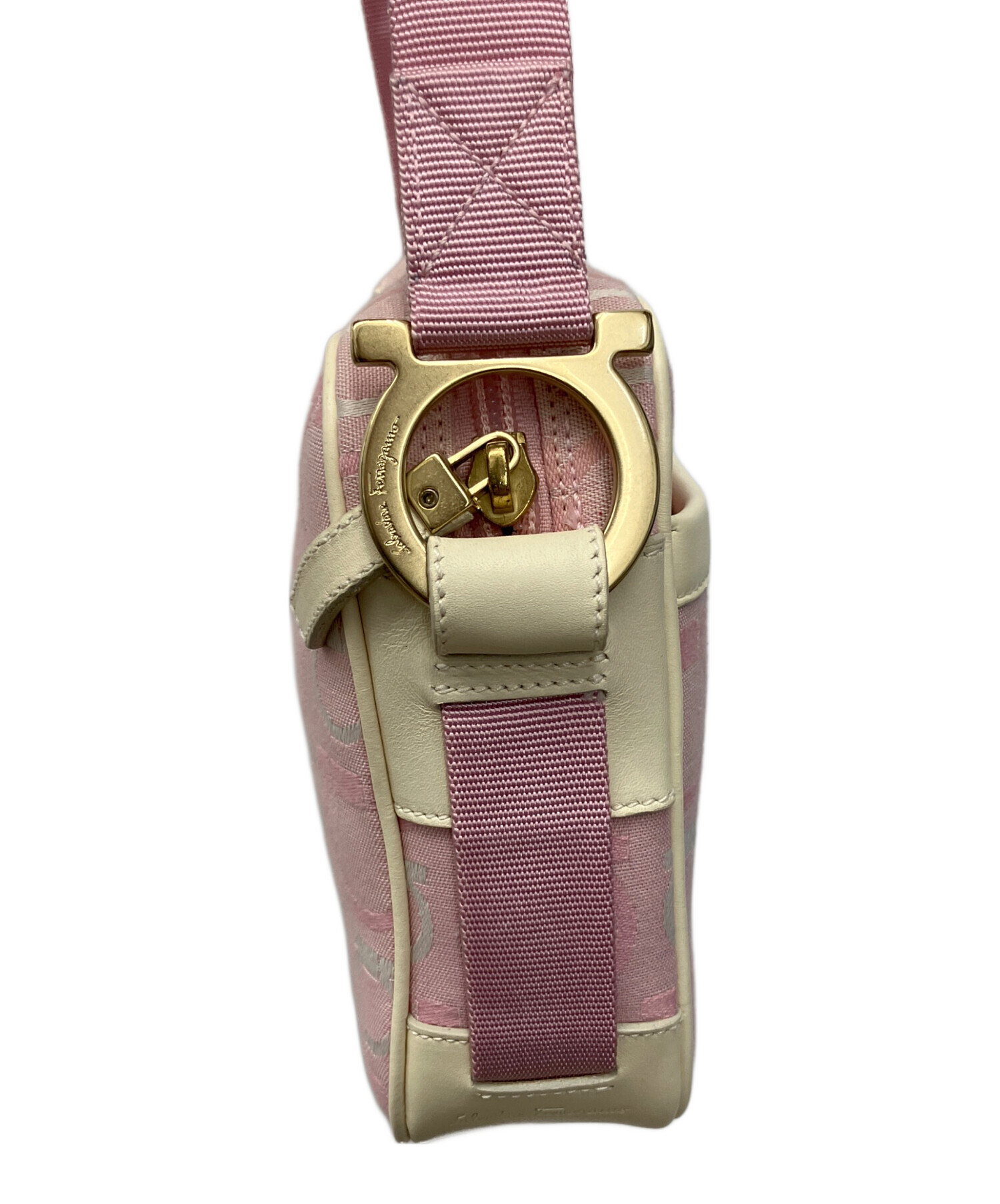 サルヴァトーレフェラガモ その他雑貨 テディベア   ピンク 中古・古着通販】Salvatore Ferragamo (サルヴァトーレ フェラガモ