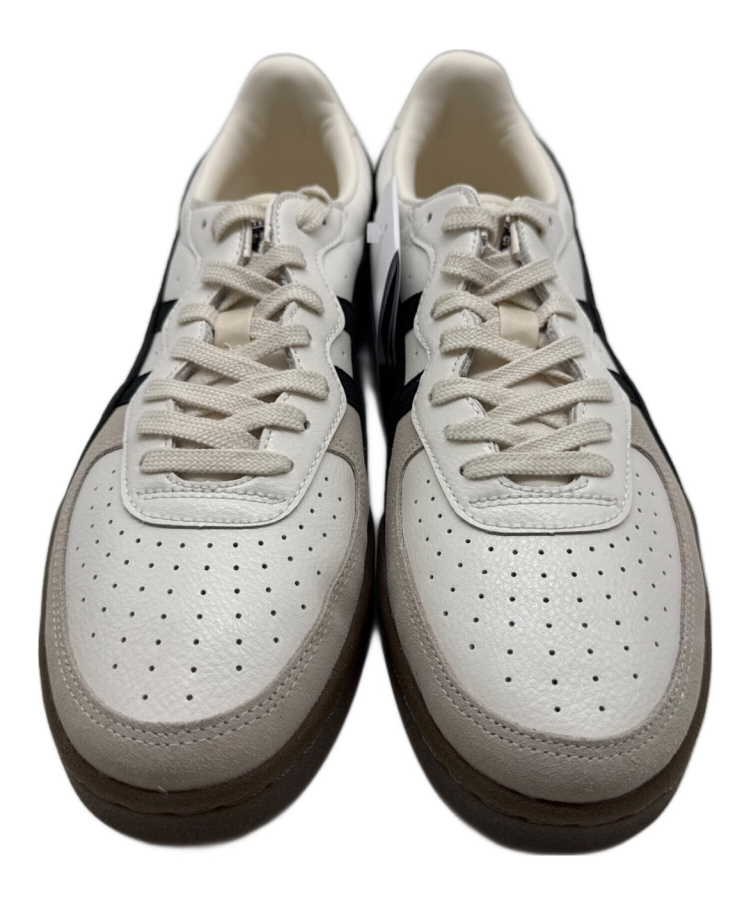 た*ん様 Onitsuka Tigerオニツカタイガー（中古美品）24.0 中古・古着通販】Onitsuka Tiger (オニツカタイガー) GSM 'Cream Black