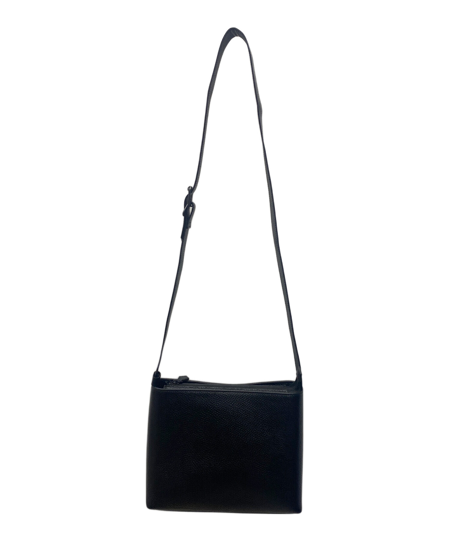 【美品】HushTug ハッシュタグ レザーショルダーバッグ ブラック 中古・古着通販】HushTug (ハッシュタグ) レザーショルダーバッグ