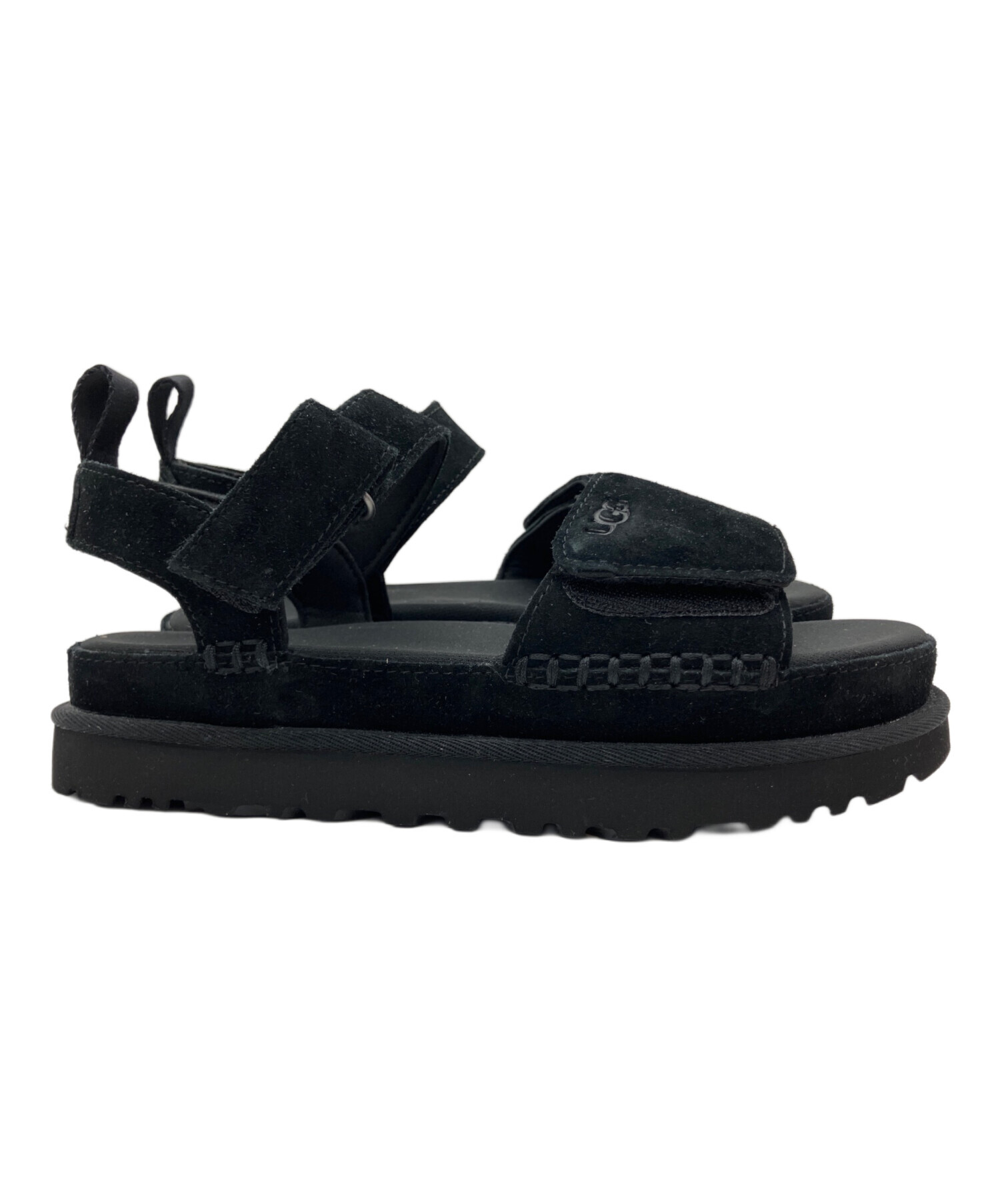 C*m様 UGG 厚底 スポーツサンダル ブラック 中古・古着通販】UGG (アグ) 厚底サンダル ブラック サイズ:26