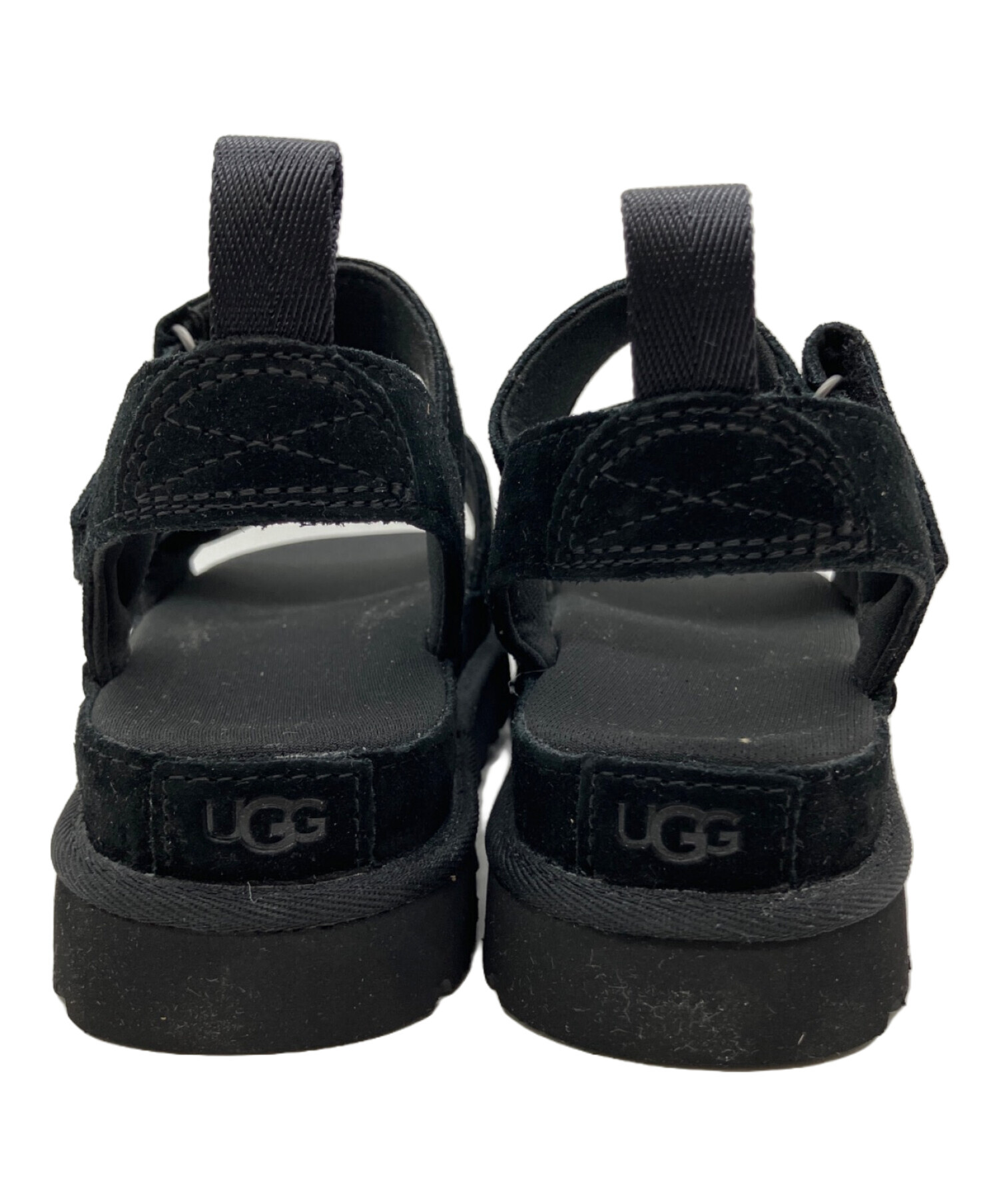 C*m様 UGG 厚底 スポーツサンダル ブラック 中古・古着通販】UGG (アグ) 厚底サンダル ブラック サイズ:26