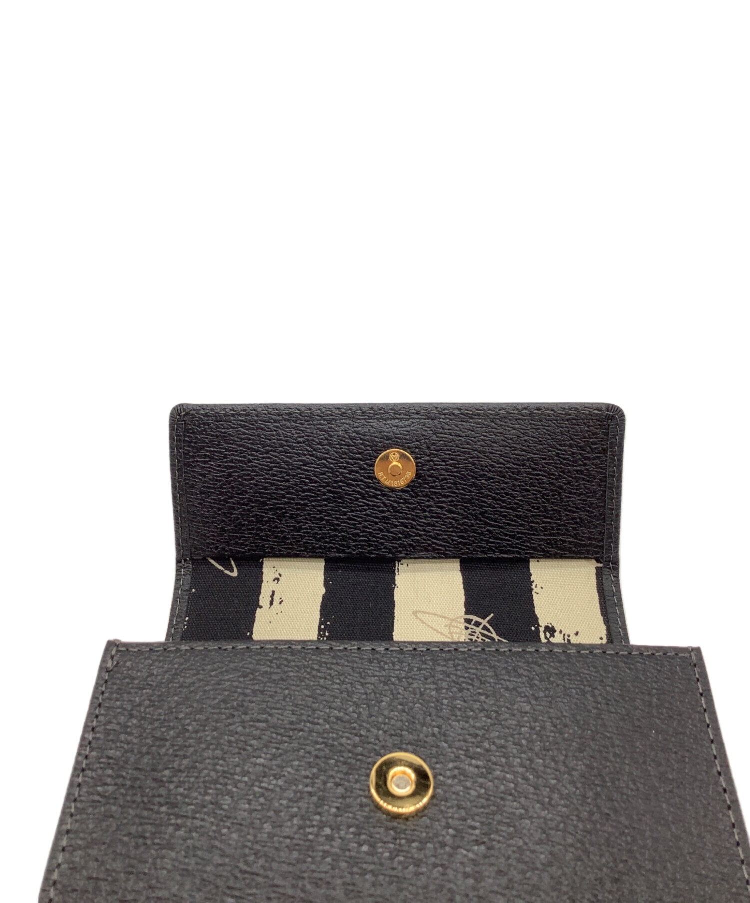 中古・古着通販】Vivienne Westwood (ヴィヴィアンウエストウッド 中古・古着通販】Vivienne Westwood (ヴィヴィアンウエストウッド