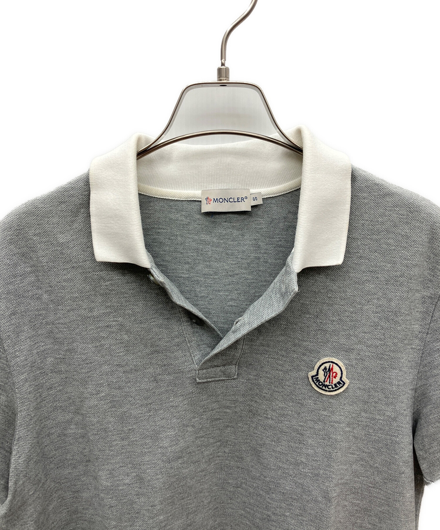中古・古着通販】MONCLER (モンクレール) ポロシャツ グレー サイズ:S