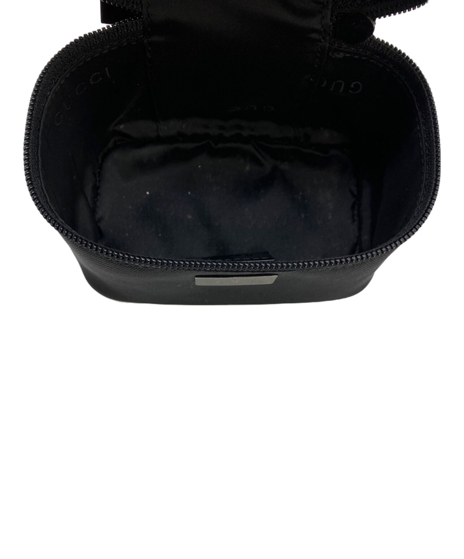 新品　未使用【GUCCI】GGマーモント バニティ ポーチ 中古・古着通販】GUCCI (グッチ) バニティポーチ ブラック｜ブランド