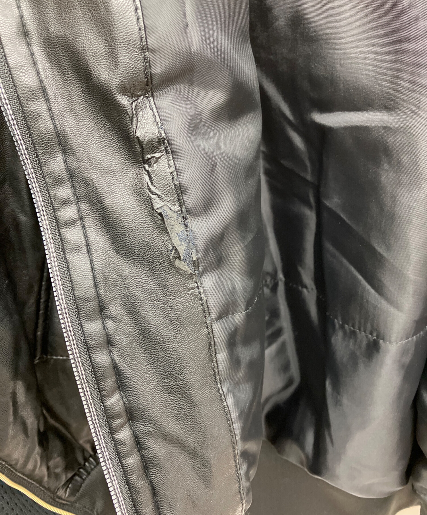 中古・古着通販】adidas (アディダス) フェイクレザーブルゾン