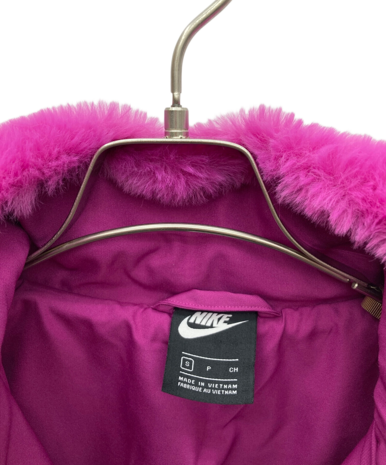 中古・古着通販】NIKE (ナイキ) フェイクファージャケット