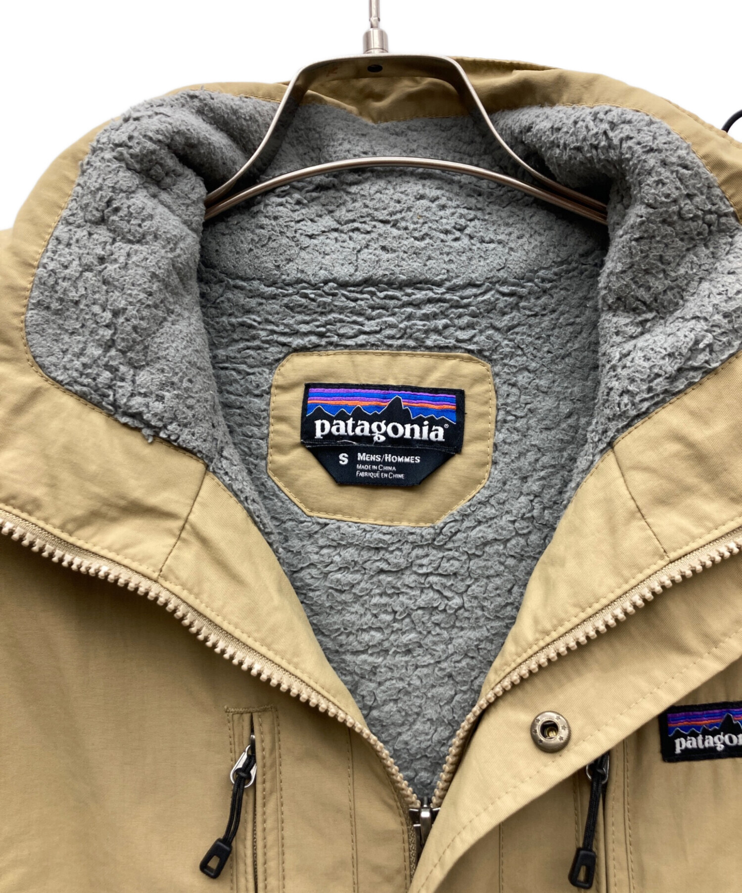 中古・古着通販】Patagonia (パタゴニア) イスマスパーカー ベージュ
