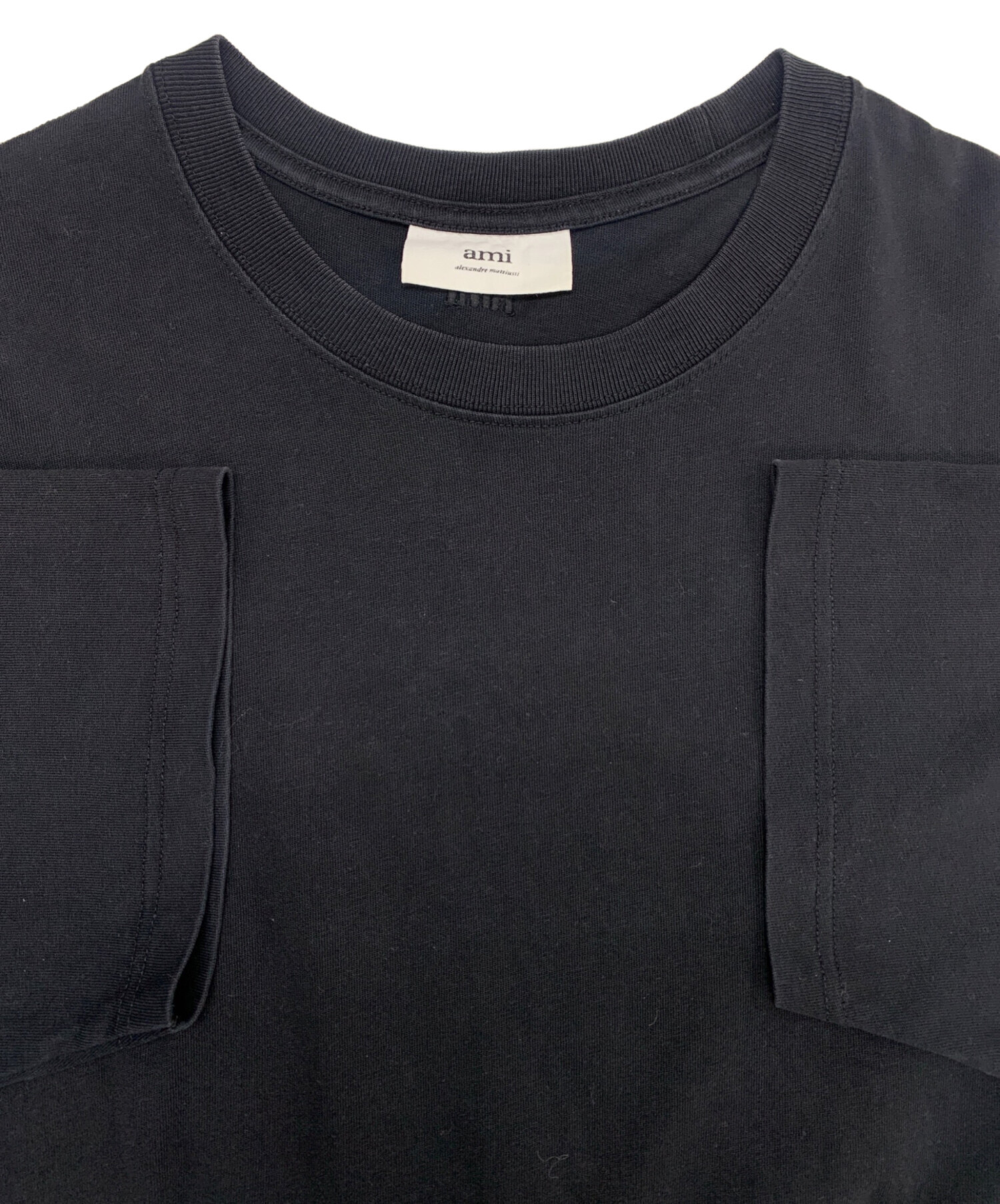 ami アミ Tシャツ・カットソー S 黒 【古着】【中古】【送料無料】 ami - ami アミ Tシャツ・カットソー M 白 【古着】【中古】の通販 by