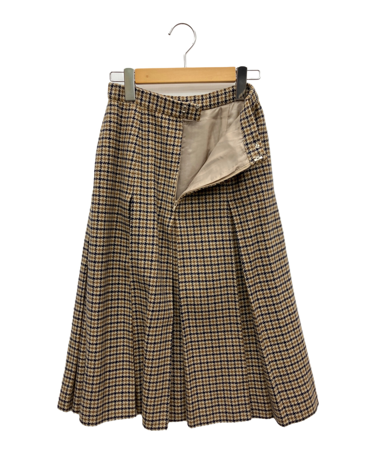 中古・古着通販】Aquascutum (アクアスキュータム) セットアップ