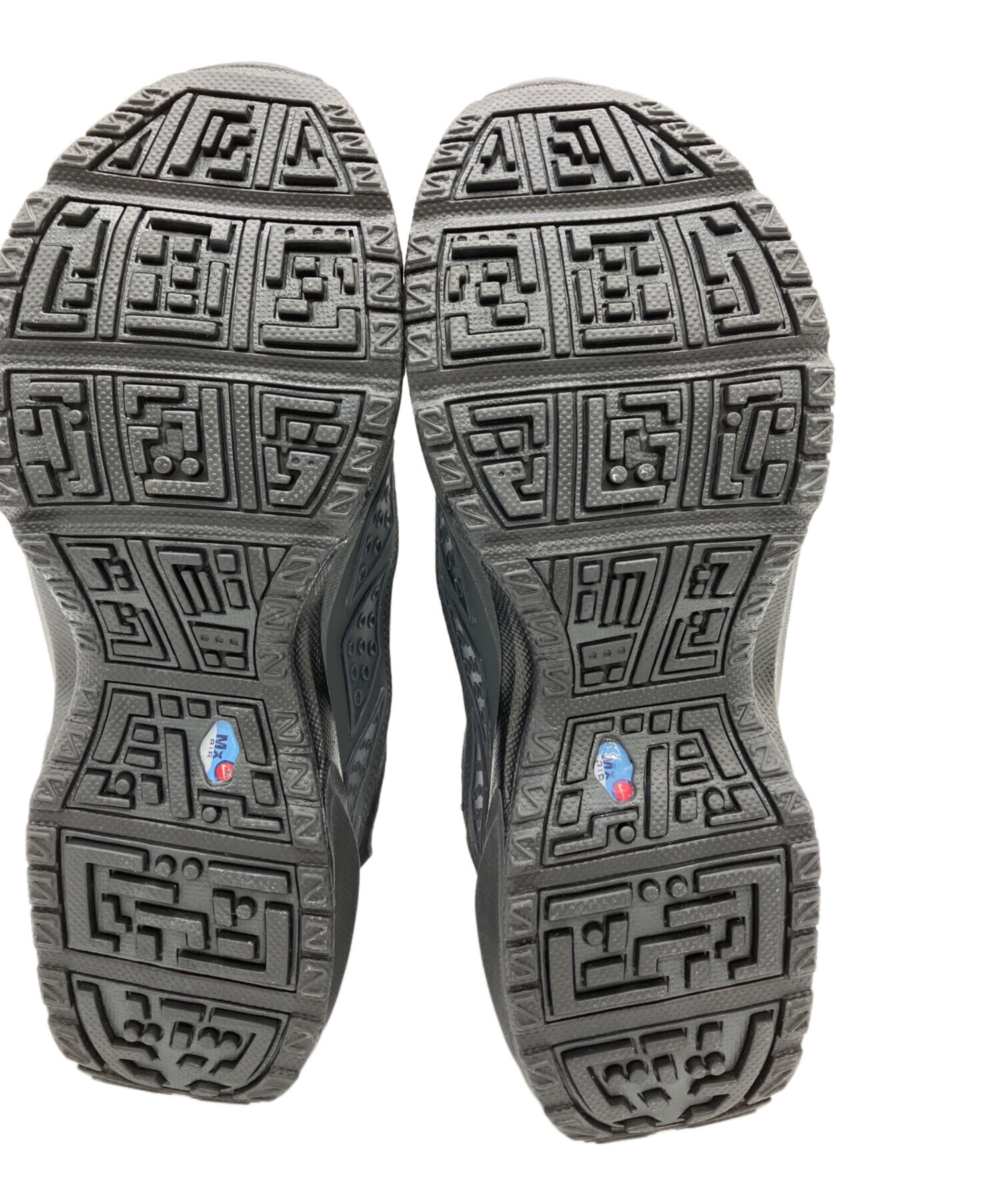 中古・古着通販】NIKE (ナイキ) W AIR MAX SNDR GTX ブラック サイズ 