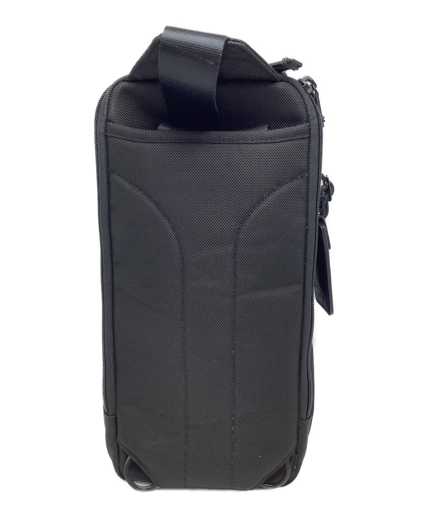 中古・古着通販】TUMI (トゥミ) ラージスリングボディバッグ ブラック