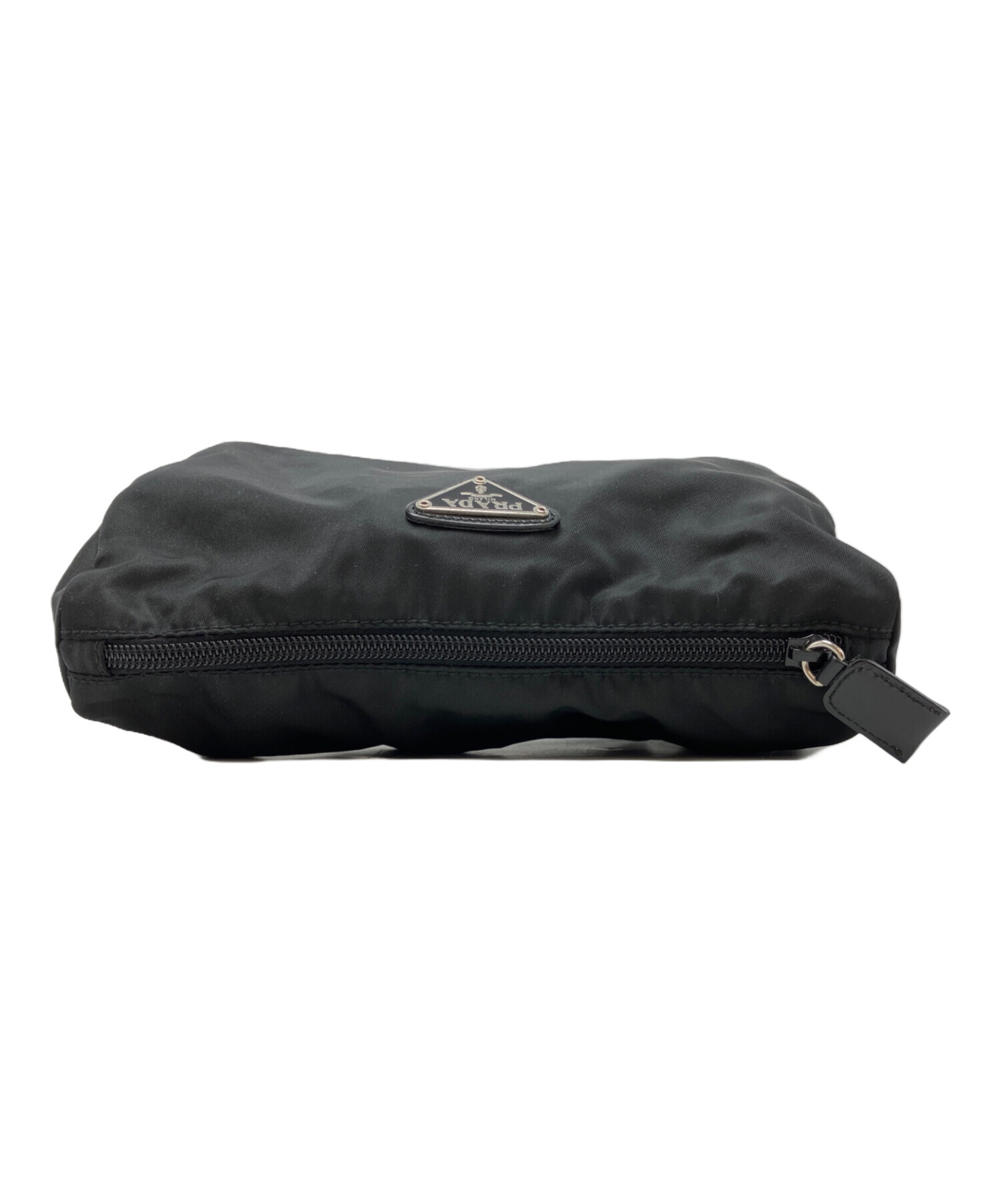 PRADA プラダ　ナイロン　ポーチ　中古　ブラック 中古・古着通販】PRADA (プラダ) ナイロンポーチ ブラック｜ブランド