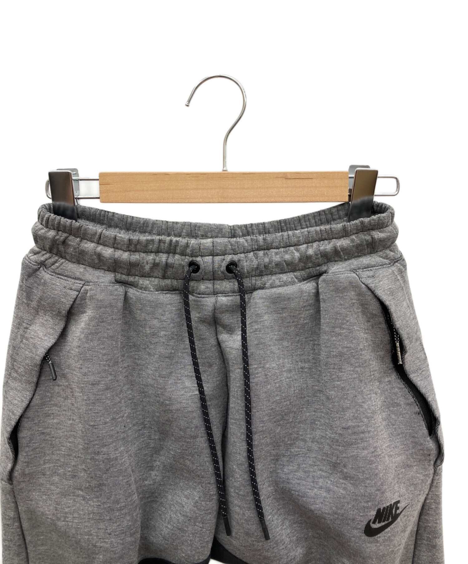 中古・古着通販】NIKE (ナイキ) テックフリースパンツ グレー サイズ