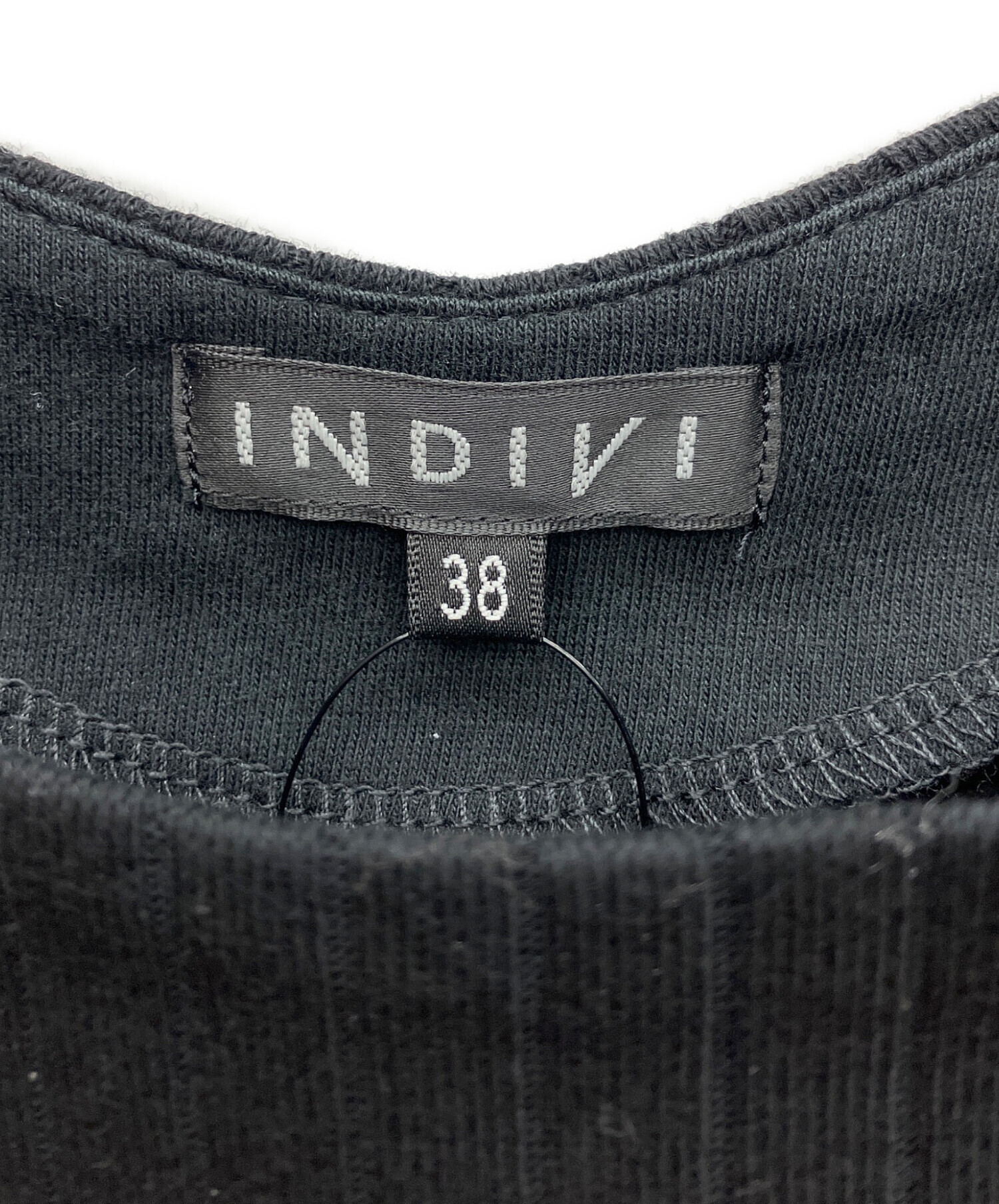 【新品、送料込み】INDIVI 上下セットアップ 38/M 中古・古着通販】INDIVI (インディヴィ) セットアップコットンリブ