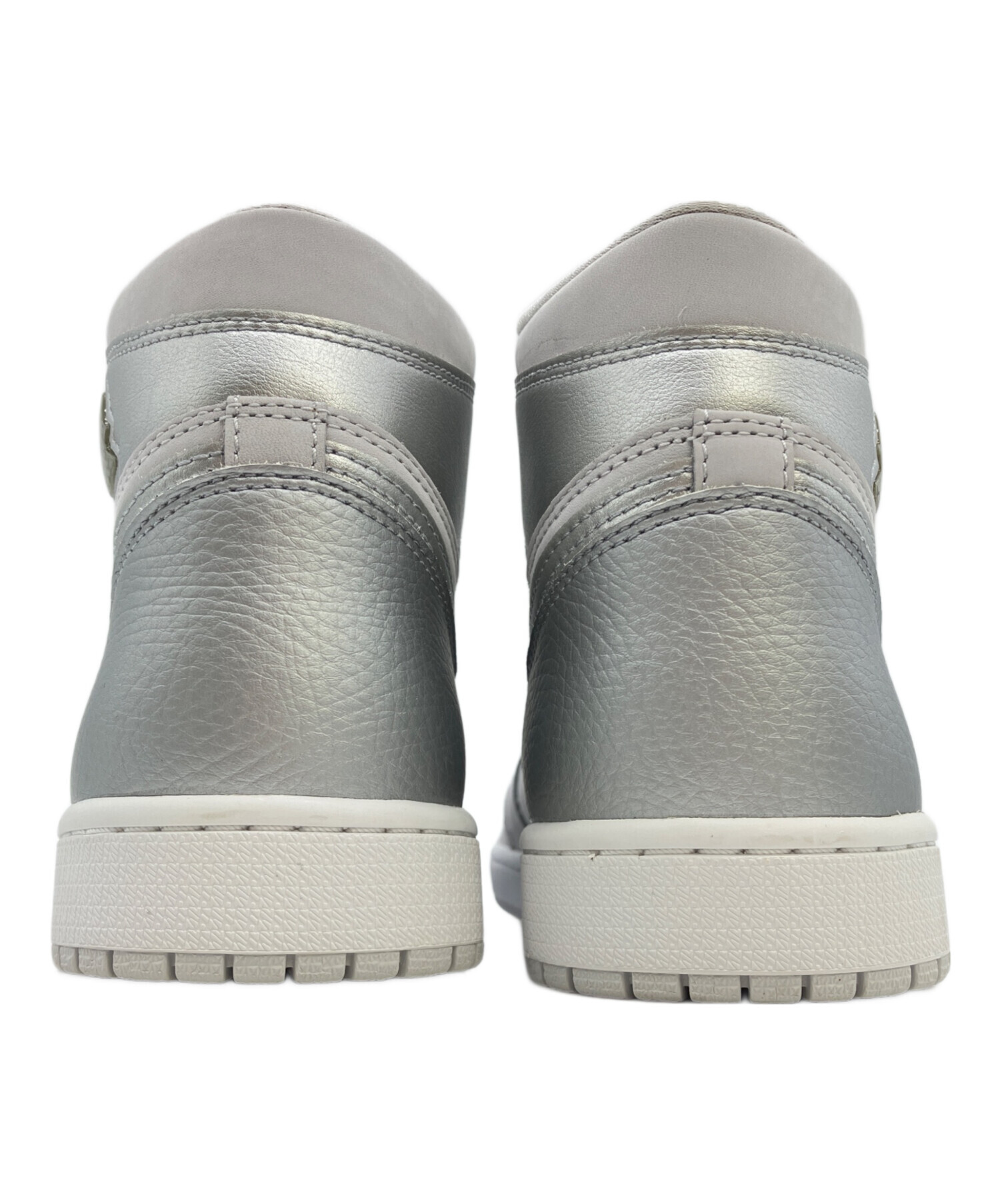 中古・古着通販】NIKE (ナイキ) ハイカットスニーカー グレー×シルバー
