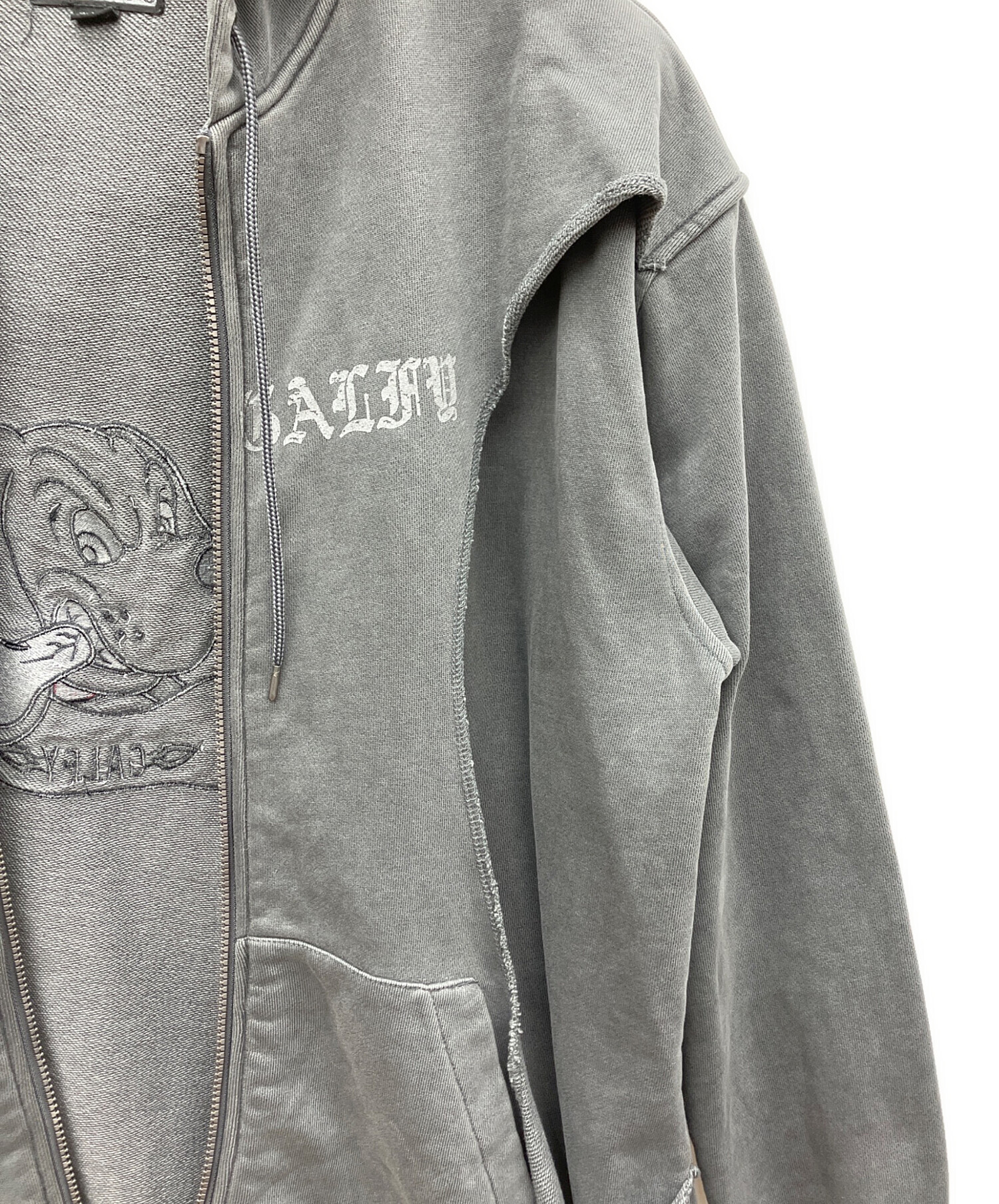 中古・古着通販】GALFY (ガルフィー) 穴の向こうにわんちゃんパーカー