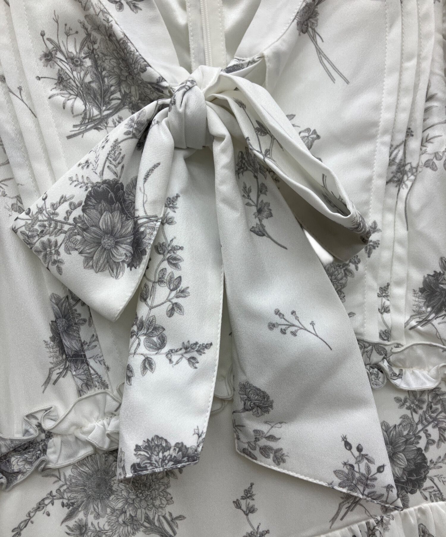 中古・古着通販】An MILLE (アンミール) サテンフラワーフリル