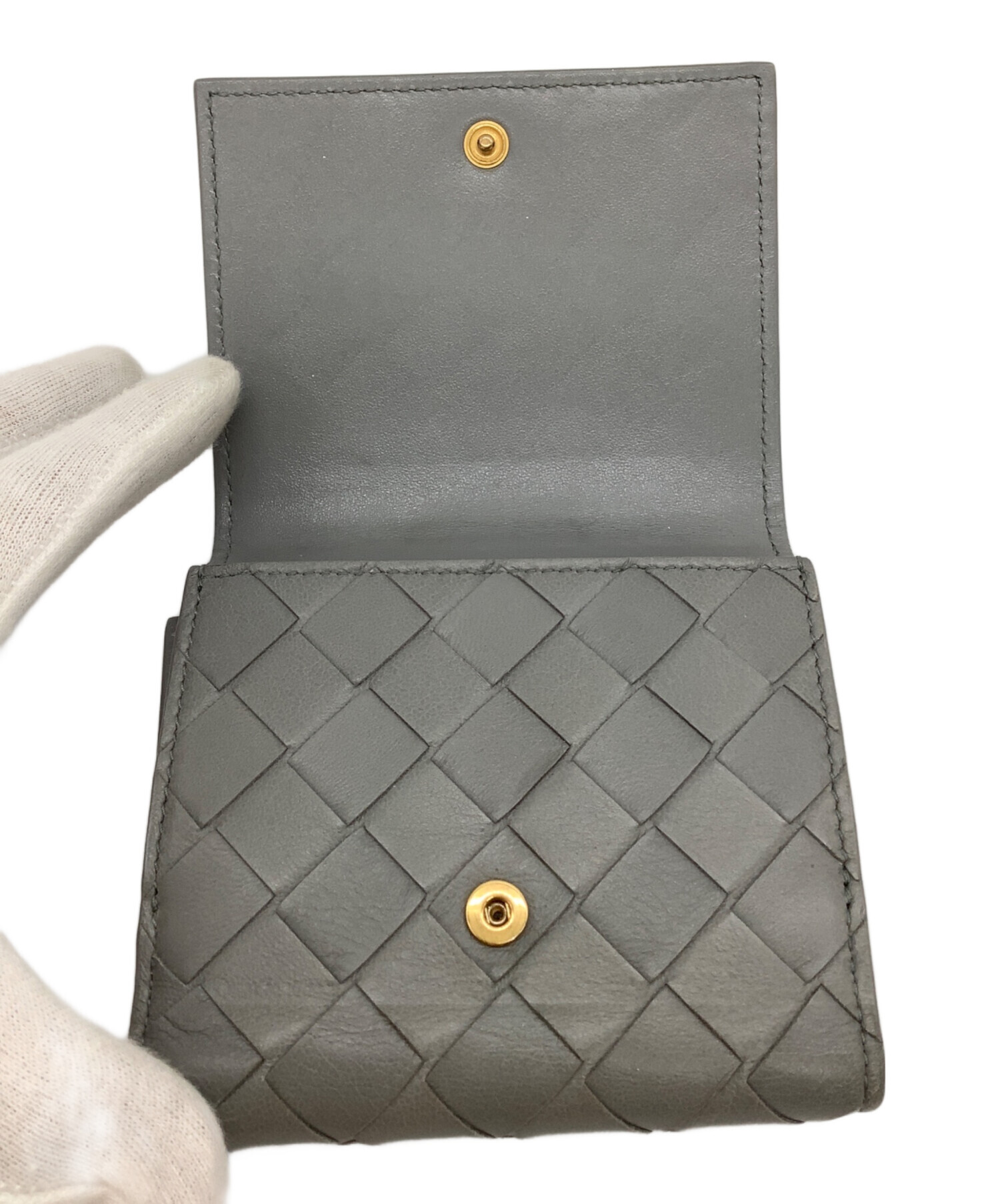 中古・古着通販】BOTTEGA VENETA (ボッテガベネタ) 3つ折り財布 グレー 