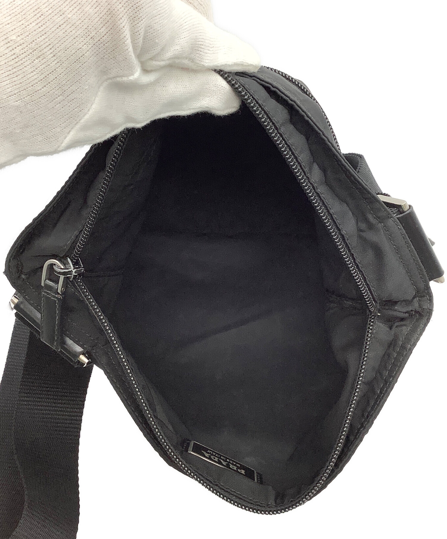 中古・古着通販】PRADA (プラダ) ショルダーバッグ ブラック｜ブランド