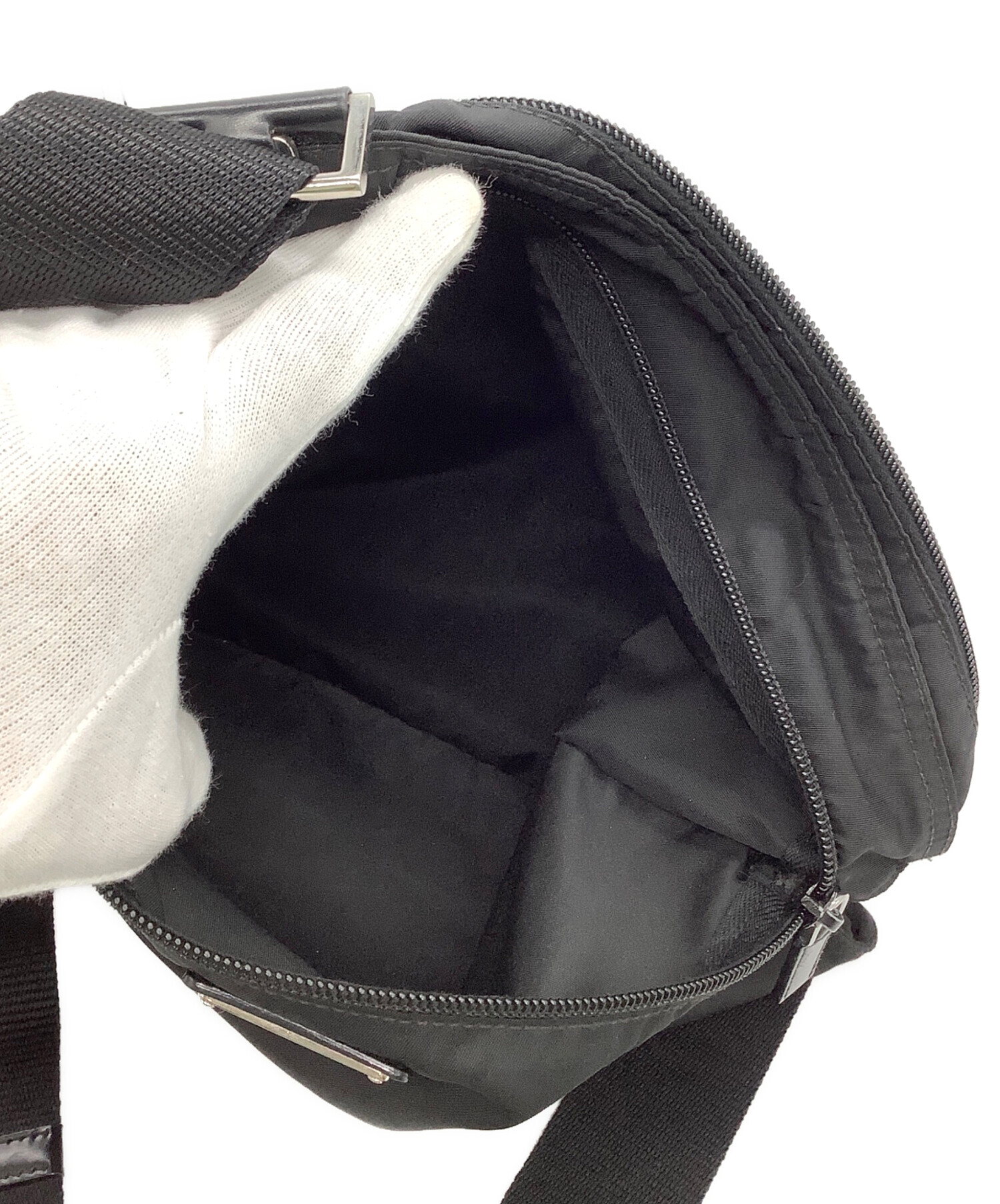 中古・古着通販】PRADA (プラダ) ショルダーバッグ ブラック｜ブランド