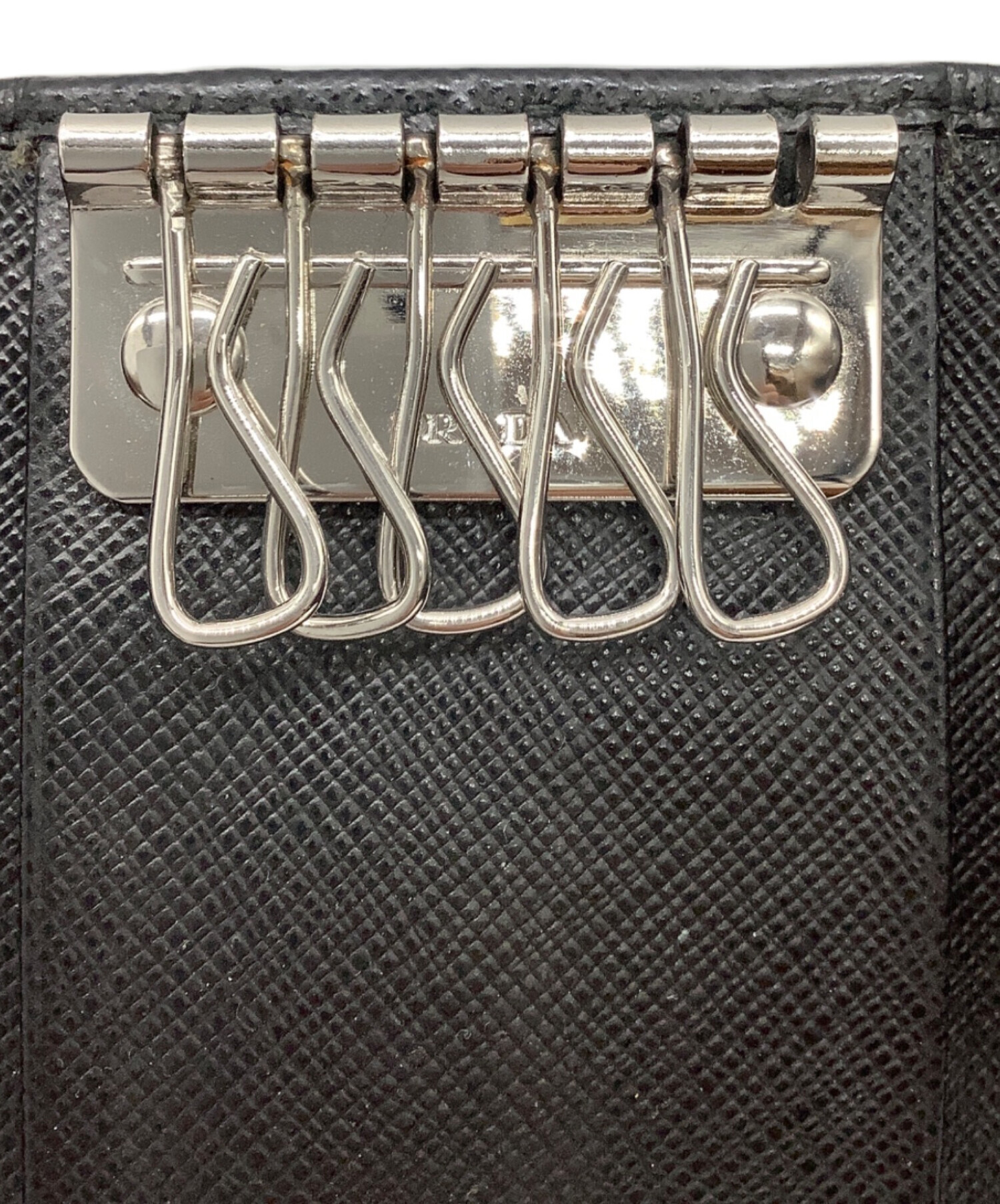 中古・古着通販】PRADA (プラダ) キーケース ブラック｜ブランド・古着