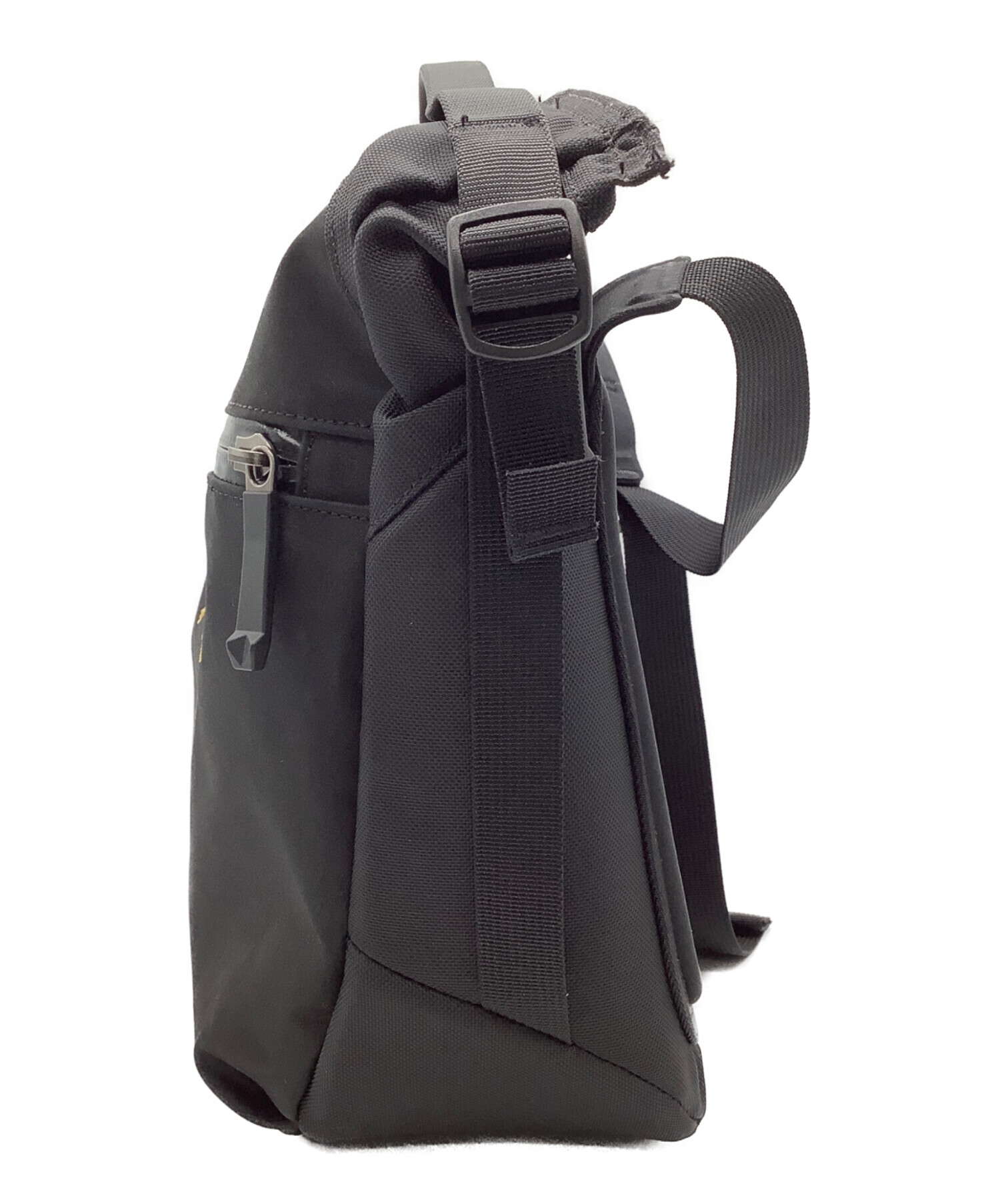 old arc'teryx アークテリクス　メッセンジャーバッグ　古着　y2k 中古・古着通販】ARC'TERYX (アークテリクス) ショルダーバッグ
