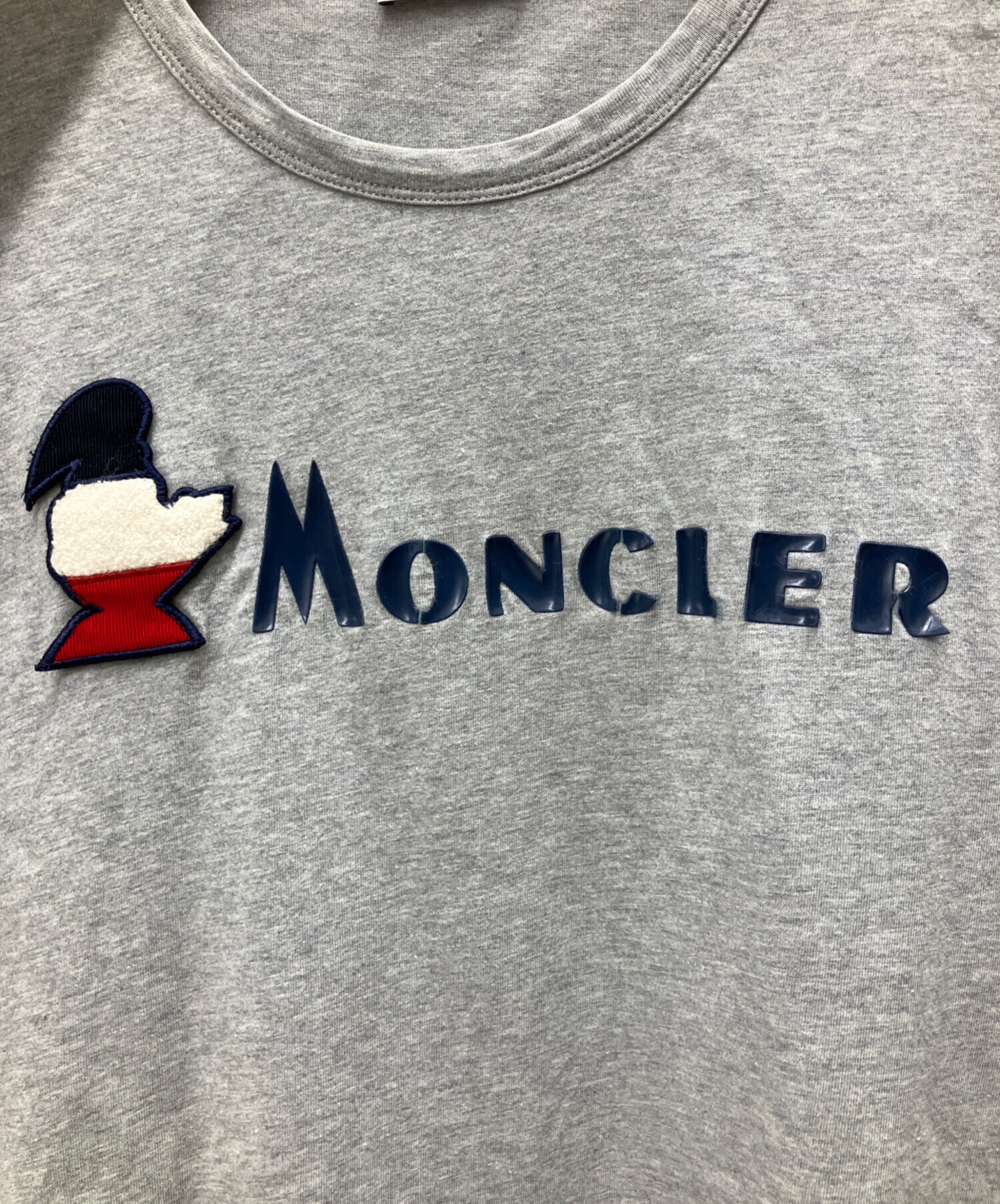9265【QRタグ確認済み】モンクレール☆XLサイズ即完売モデルtシャツ　美品 中古・古着通販】MONCLER (モンクレール) ロゴTシャツ グレー サイズ:L