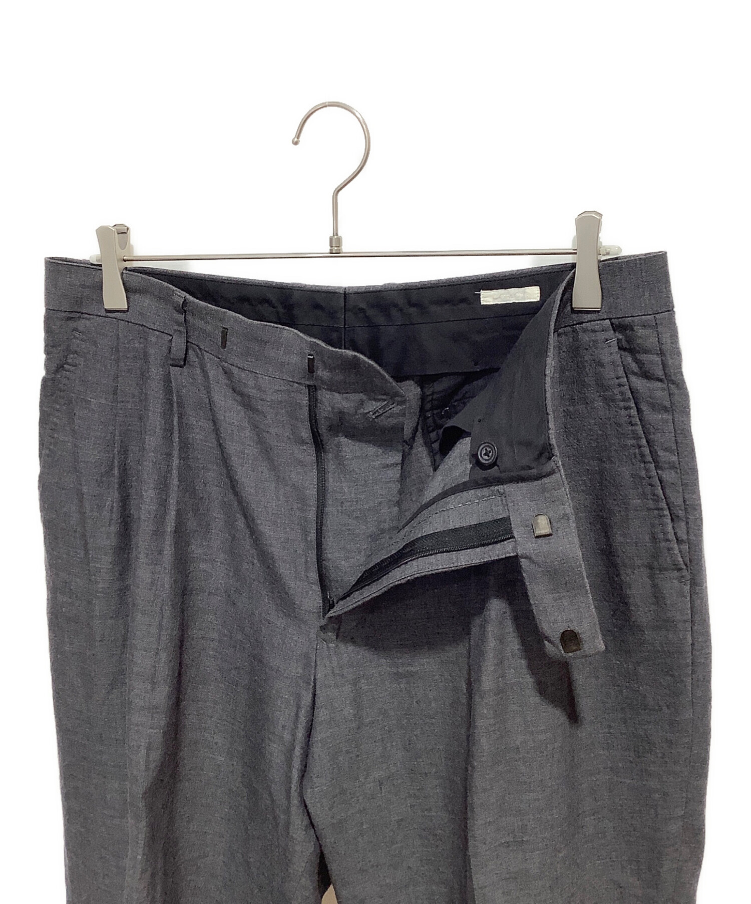 中古・古着通販】COMOLI (コモリ) リネンウール2タックパンツ グレー