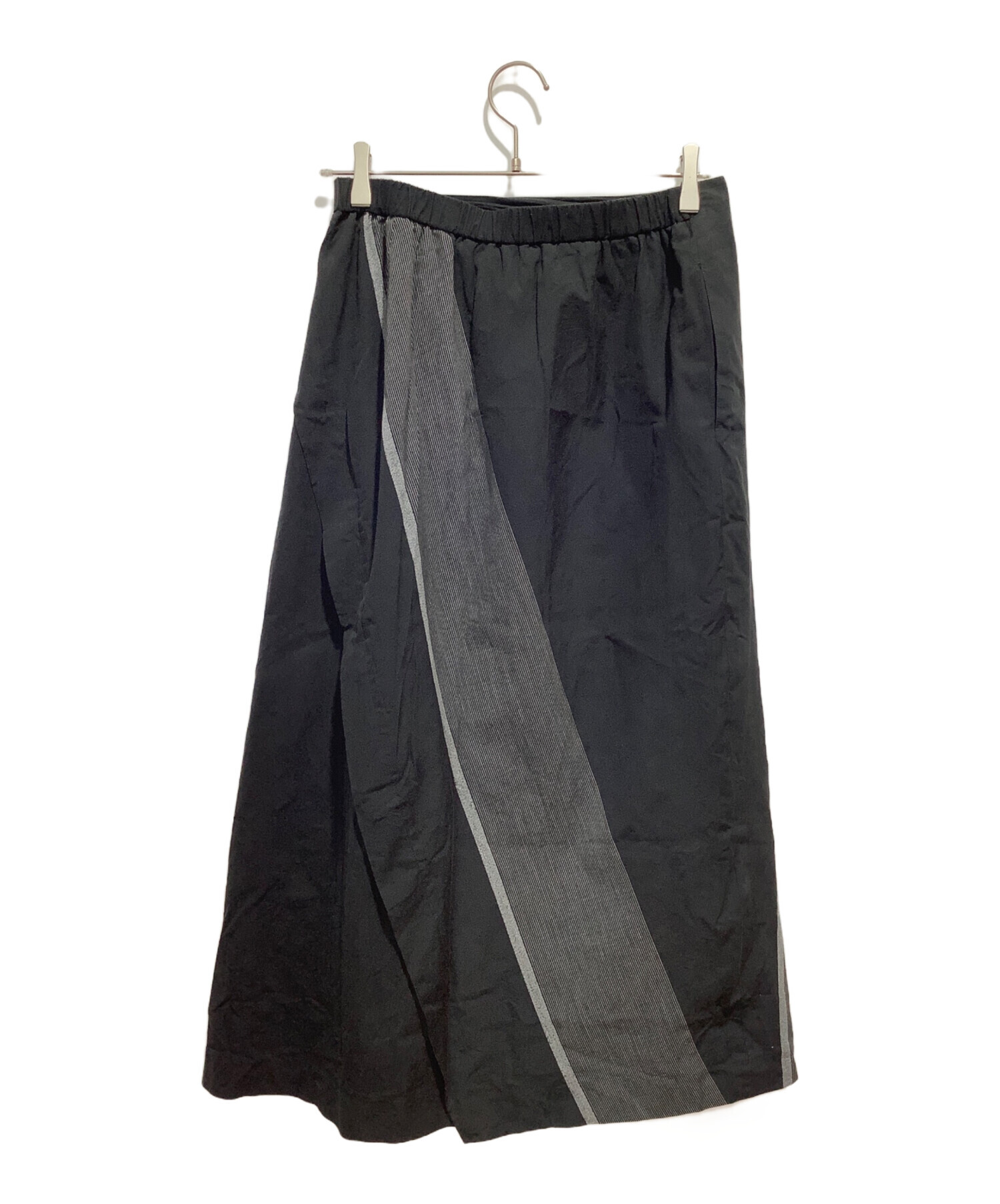 慈雨 ジウ スカート 中古・古着通販】慈雨 (ジウ) 切替ロングスカート ブラック×グレー