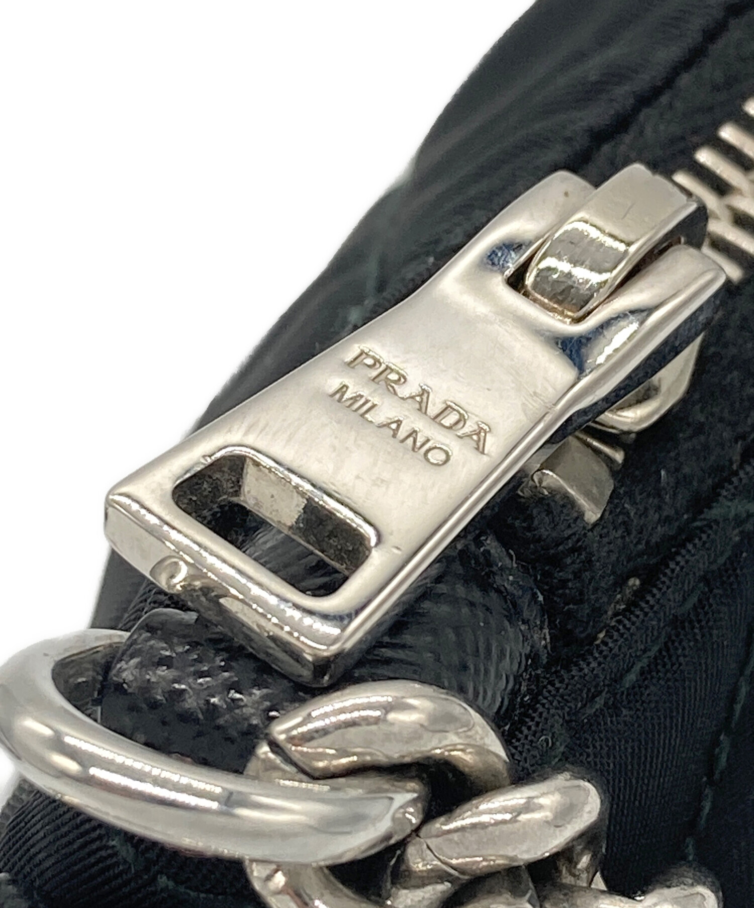 中古・古着通販】PRADA (プラダ) ショルダーバッグ ブラック×シルバー
