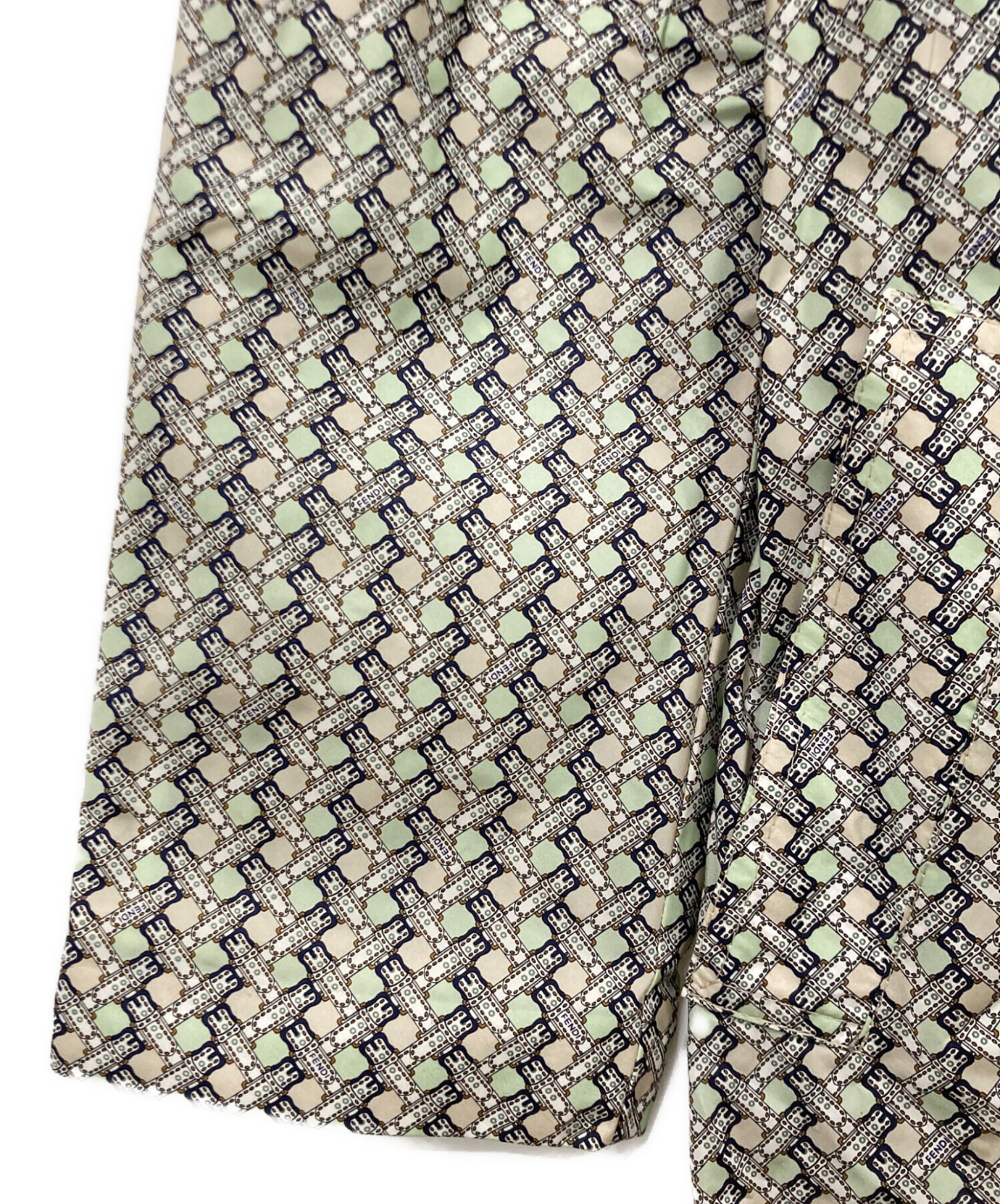 FENDI 上質 ナイロン 中チェック デザイン ステンカラーコート 42 中古・古着通販】FENDI (フェンディ) ナイロンコート グリーン