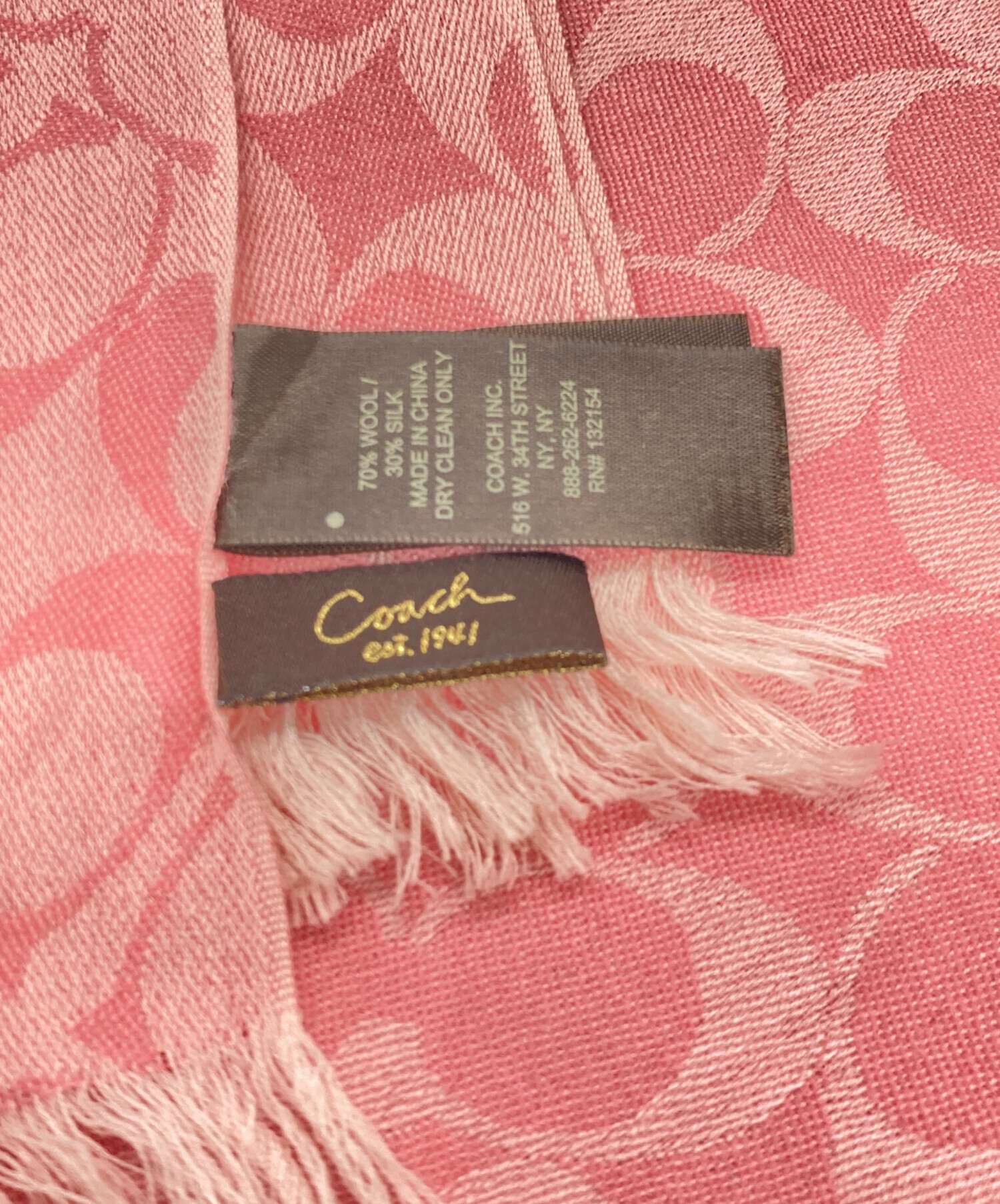COACH ピンク フリンジ付きストール新品 中古・古着通販】COACH (コーチ) スカーフ ピンク｜ブランド・古着通販