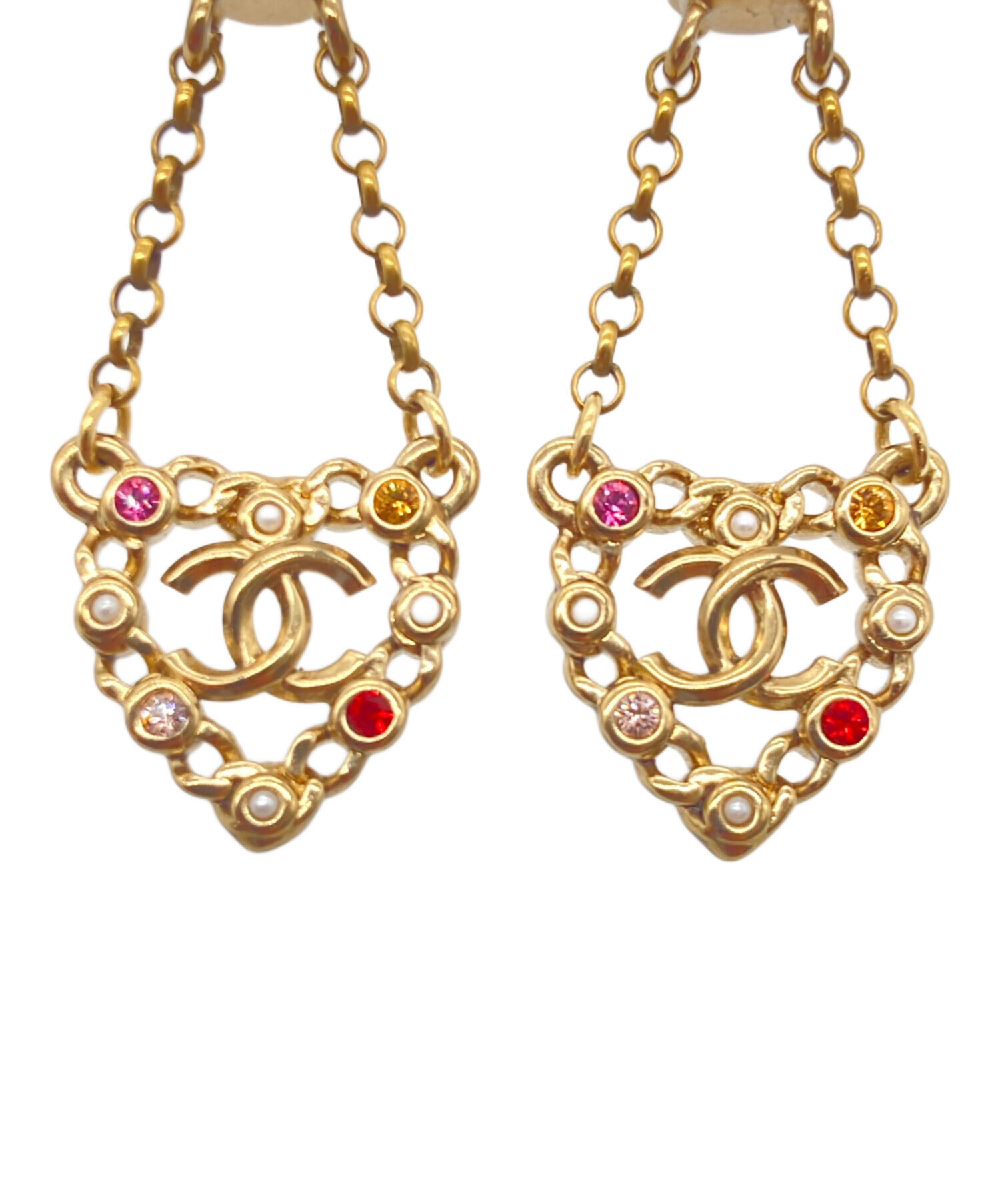 【極美品】都内店舗にて購入 CHANEL ハート型ピアス 極美品】都内店舗にて購入 CHANEL ハート型ピアス シャネル CHANEL