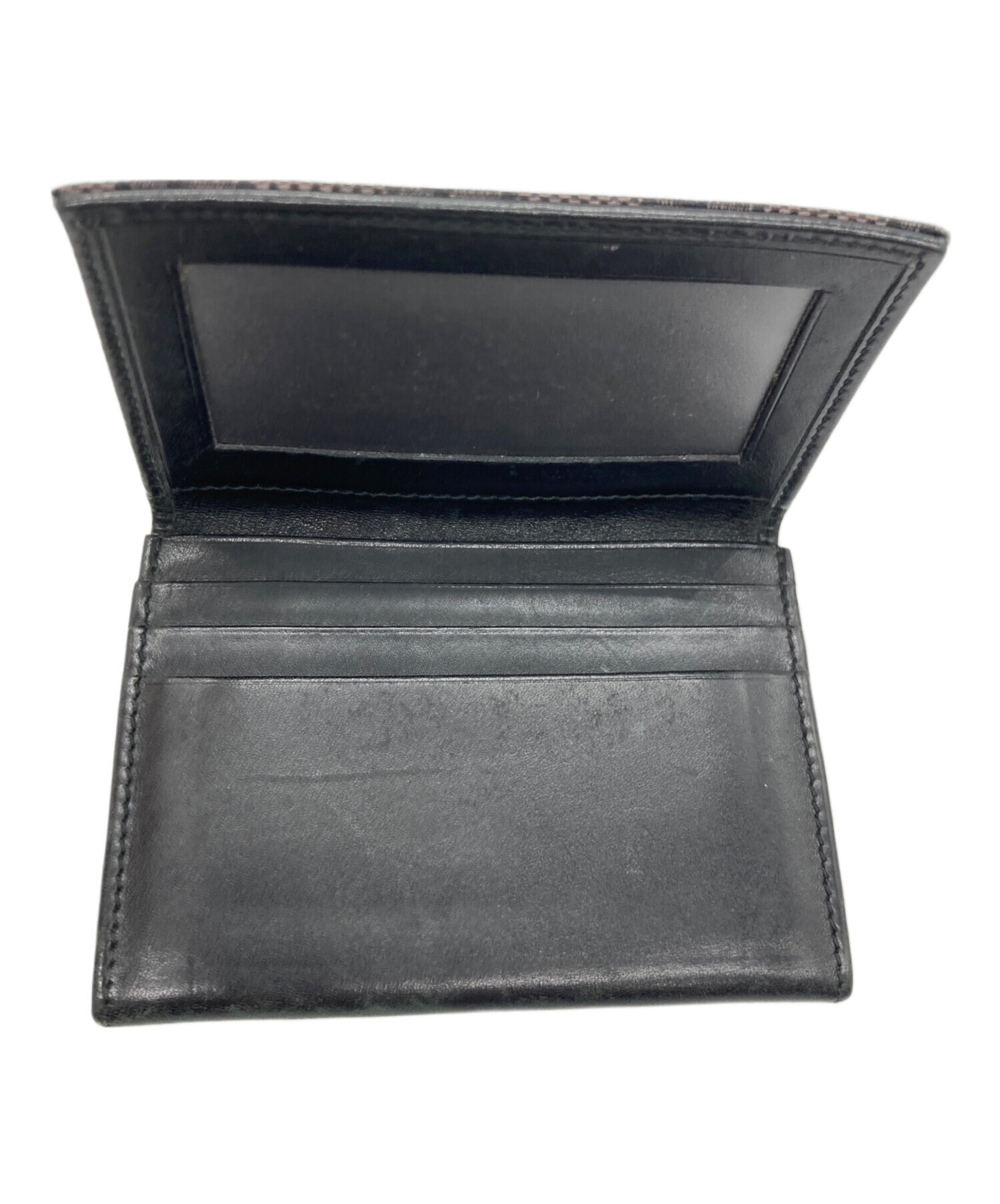 【ゆー】GUCCI ブラックレザー 名刺入れ 中古・古着通販】GUCCI (グッチ) 名刺入れ ブラック｜ブランド・古着
