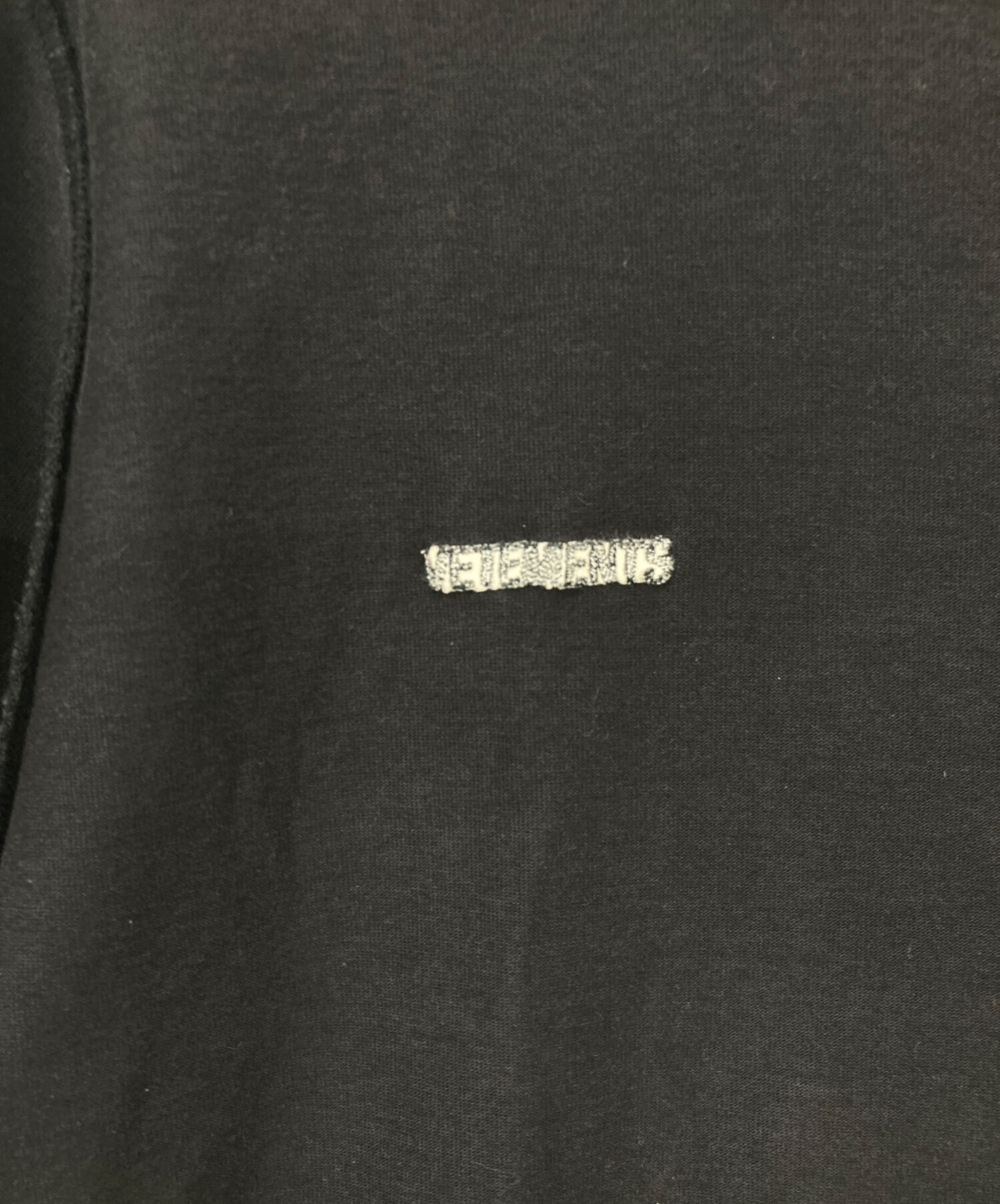 中古・古着通販】VETEMENTS (ヴェトモン) 半袖カットソー ブラック