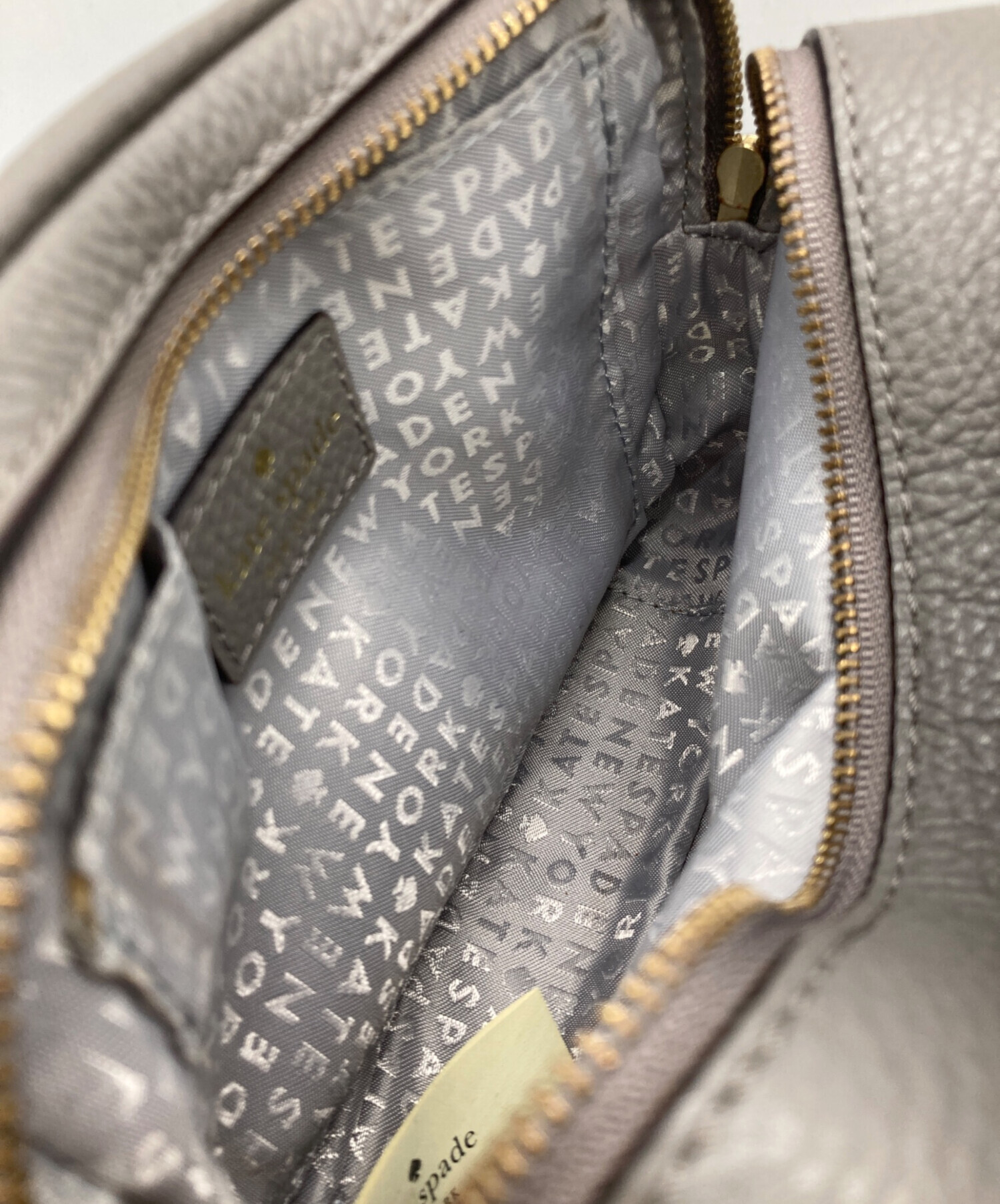 kate spade new york ショルダーバッグ  グレー 【古着】【中古】【送料無料】 中古・古着通販】Kate Spade (ケイトスペード) ショルダーバッグ