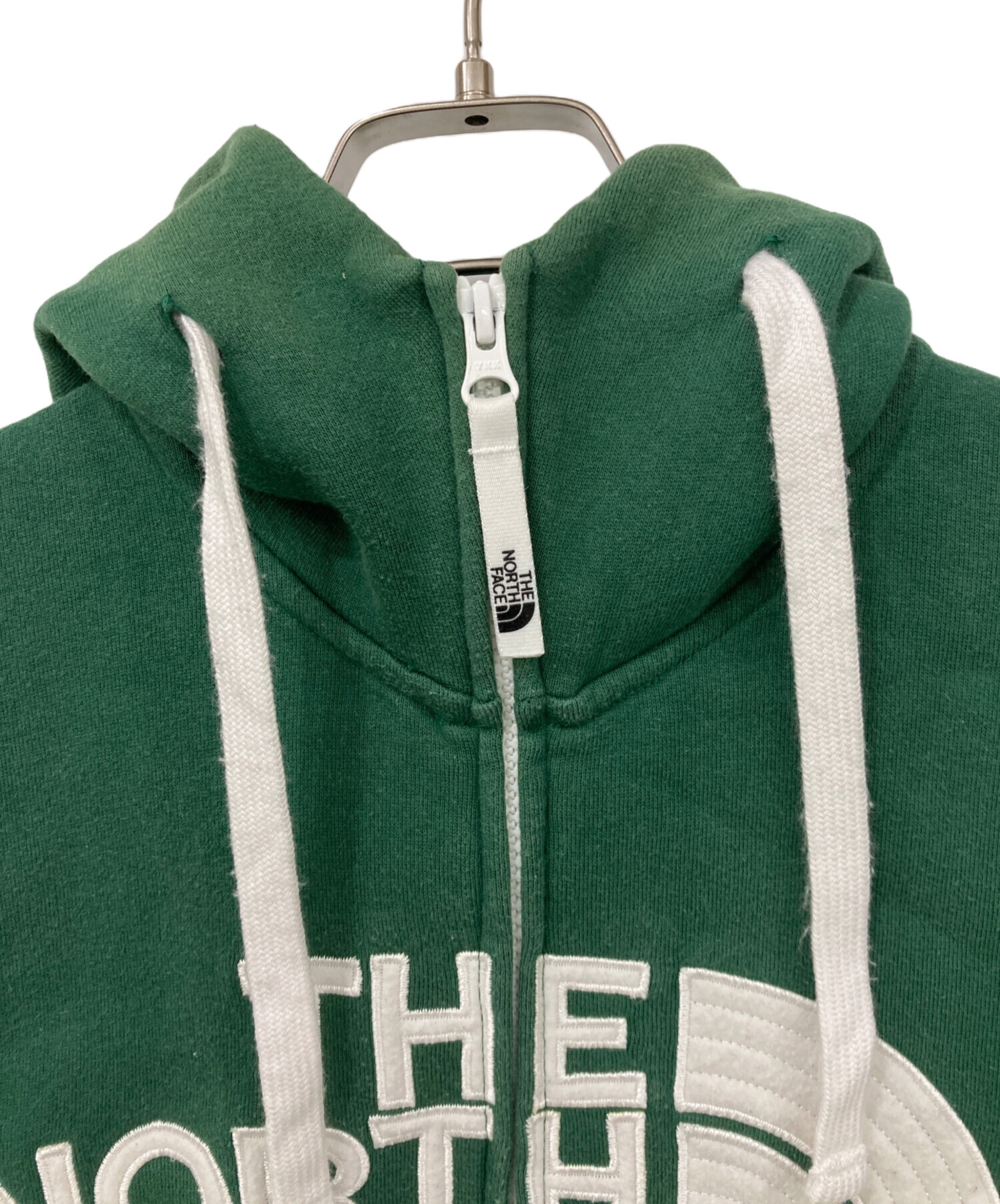 THE NORTH FACE ジップパーカー◎希少 デカロゴ グレー×グリーン THE NORTH FACE ジップパーカー◎デカロゴ グレー×グリーン色 希少