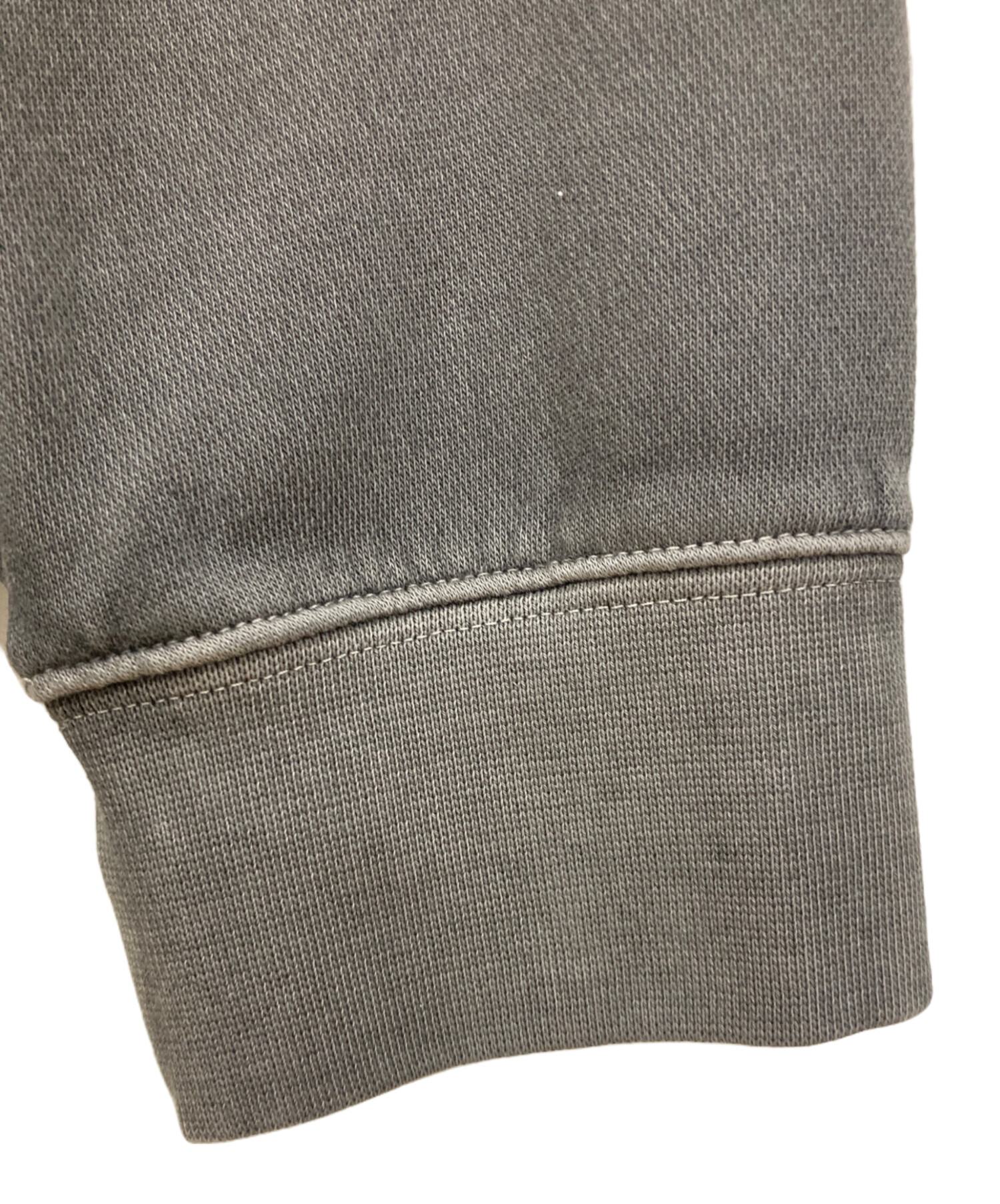 中古・古着通販】LEVI'S (リーバイス) スウェット グレー サイズ:XL