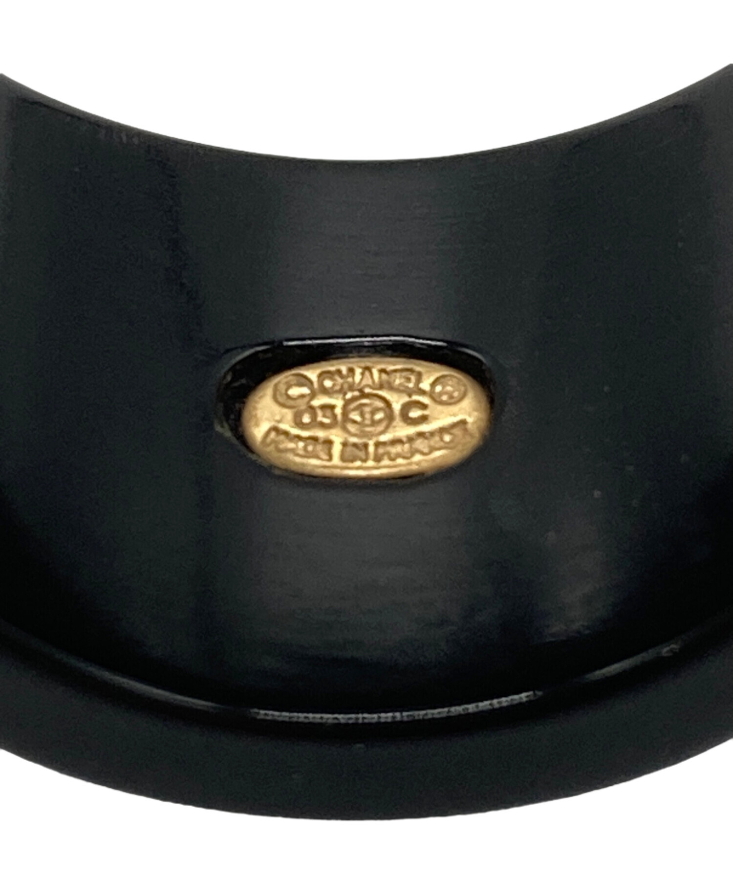 シャネルパールリング 中古・古着通販】CHANEL (シャネル) パール付リング ブラック サイズ