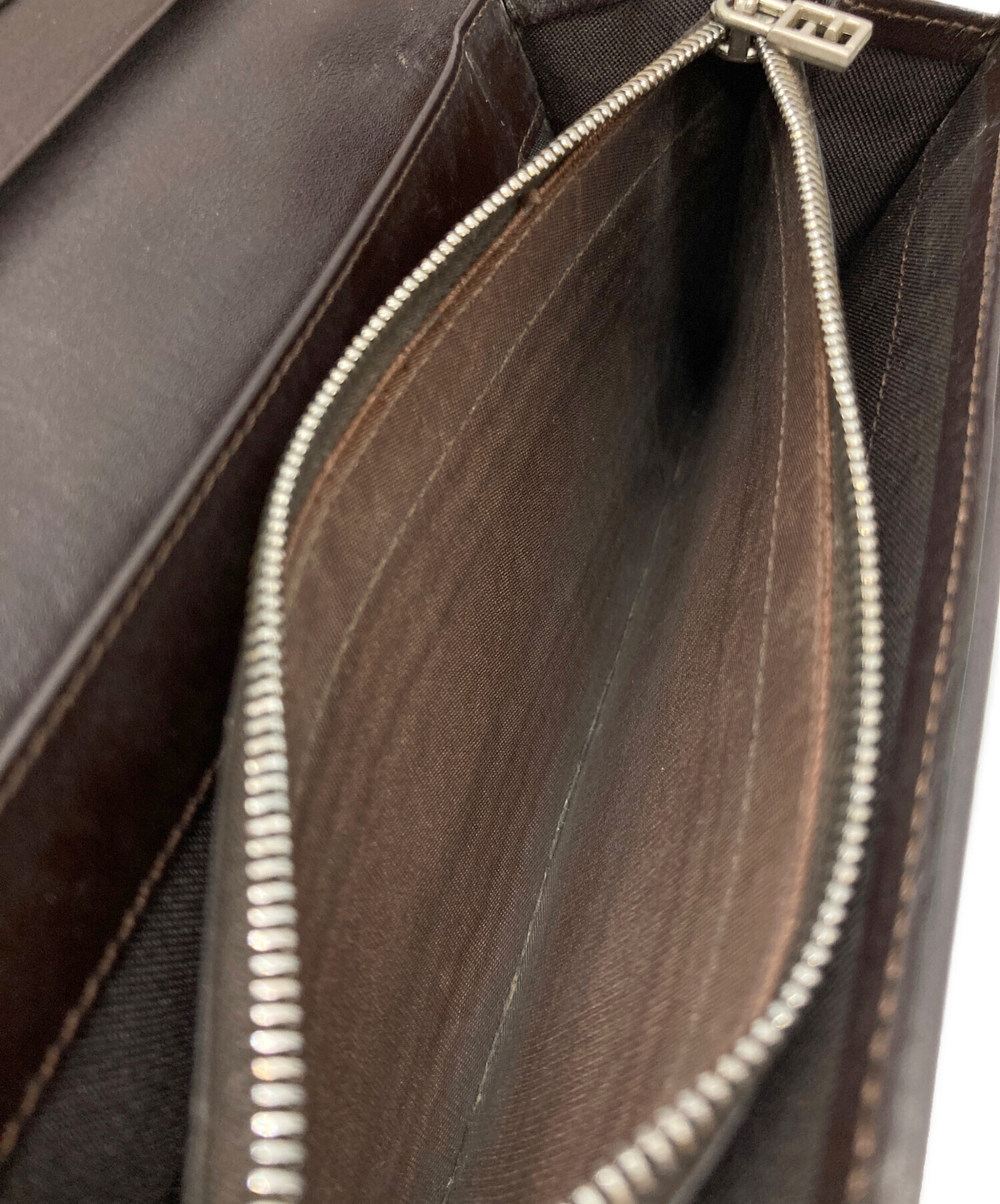 中古・古着通販】FENDI (フェンディ) 長財布 ブラウン｜ブランド・古着 
