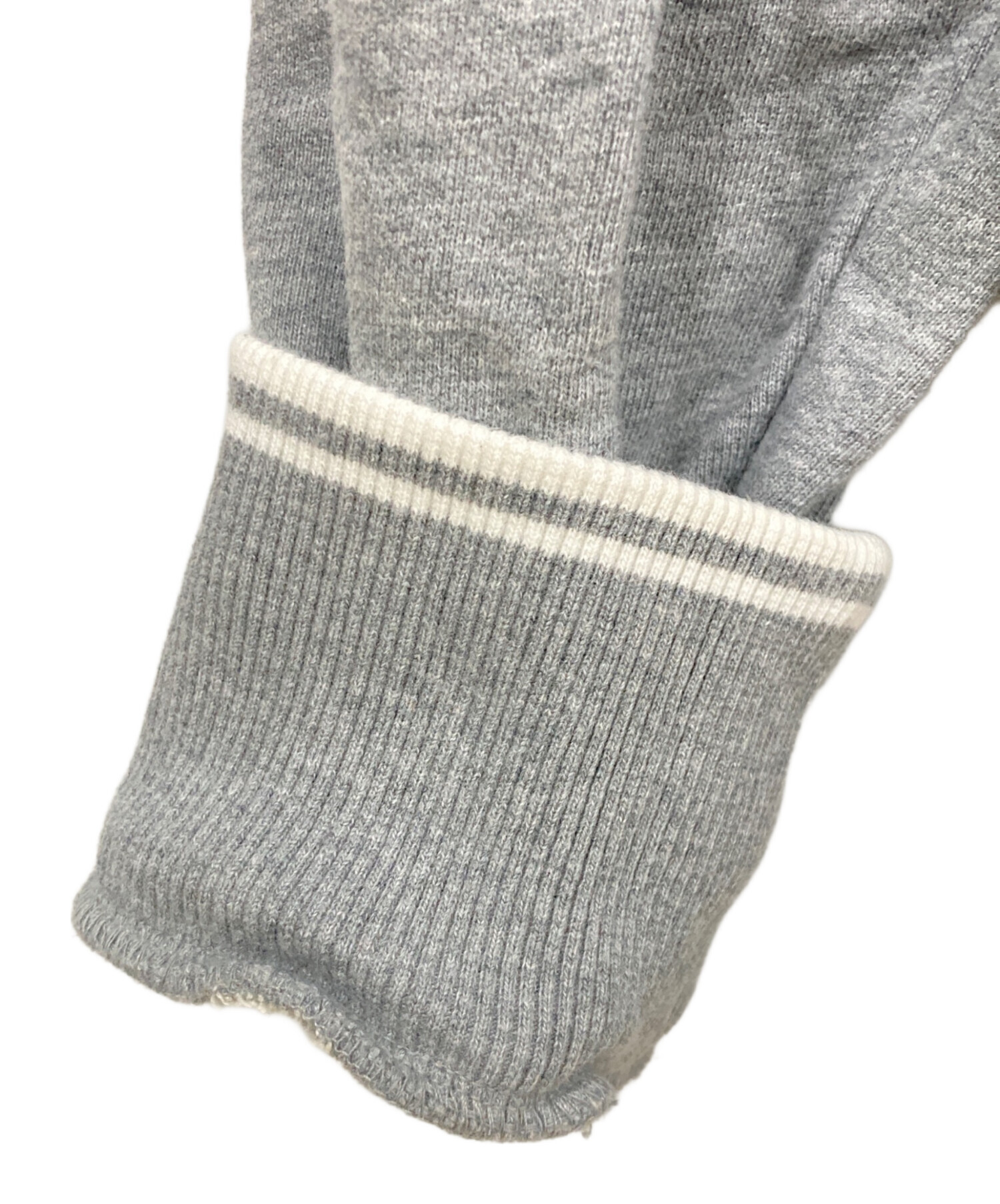 FRED PERRY ハーフジップ リブカラースウェット グレー 中古・古着通販】FRED PERRY (フレッドペリー) ハーフジップスウェット
