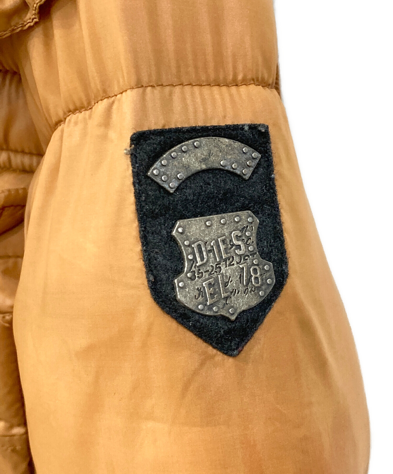 中古・古着通販】DIESEL (ディーゼル) 中綿ジャケット ブラウン サイズ