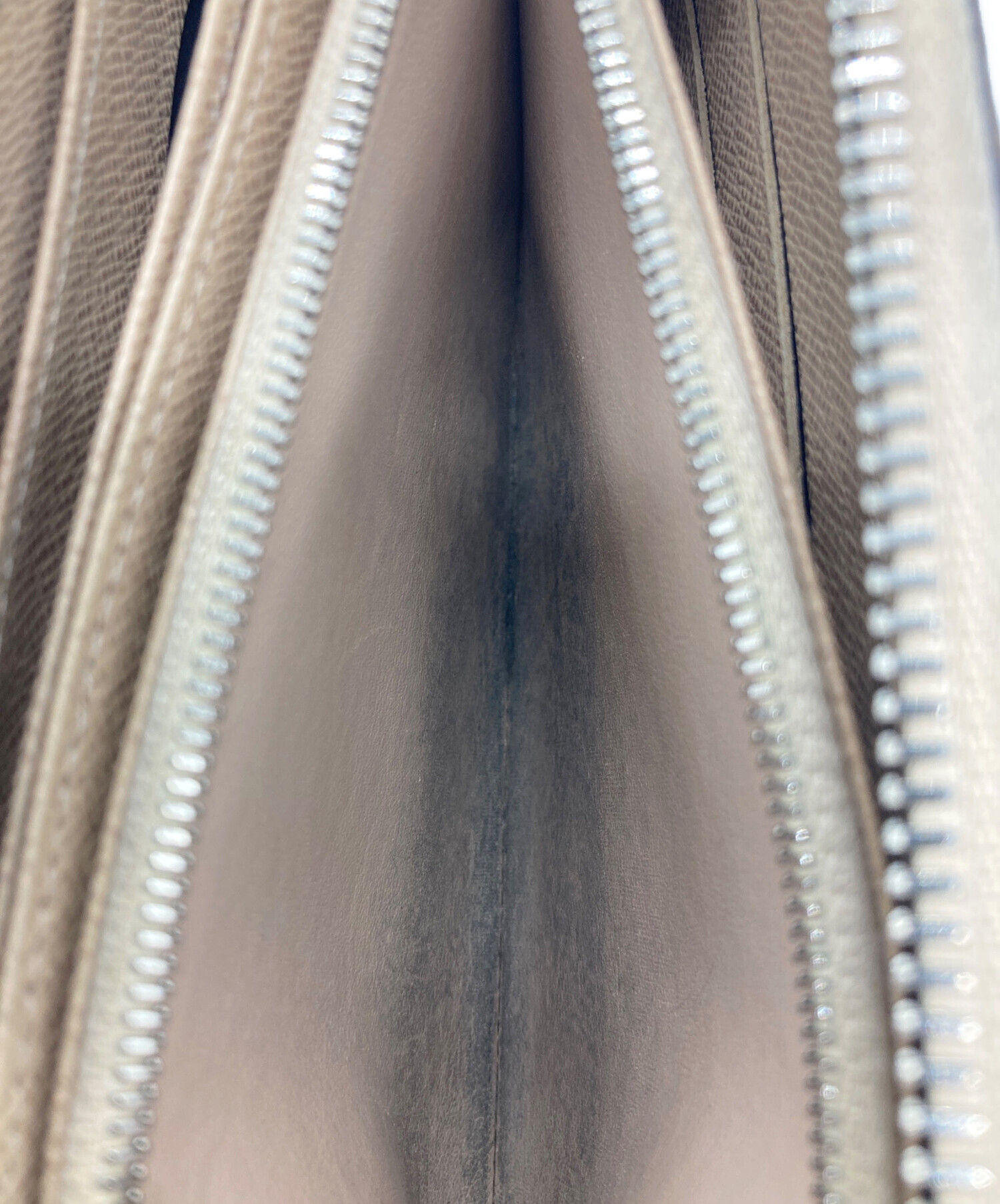 中古・古着通販】LOUIS VUITTON (ルイ ヴィトン) エピ ジッピー
