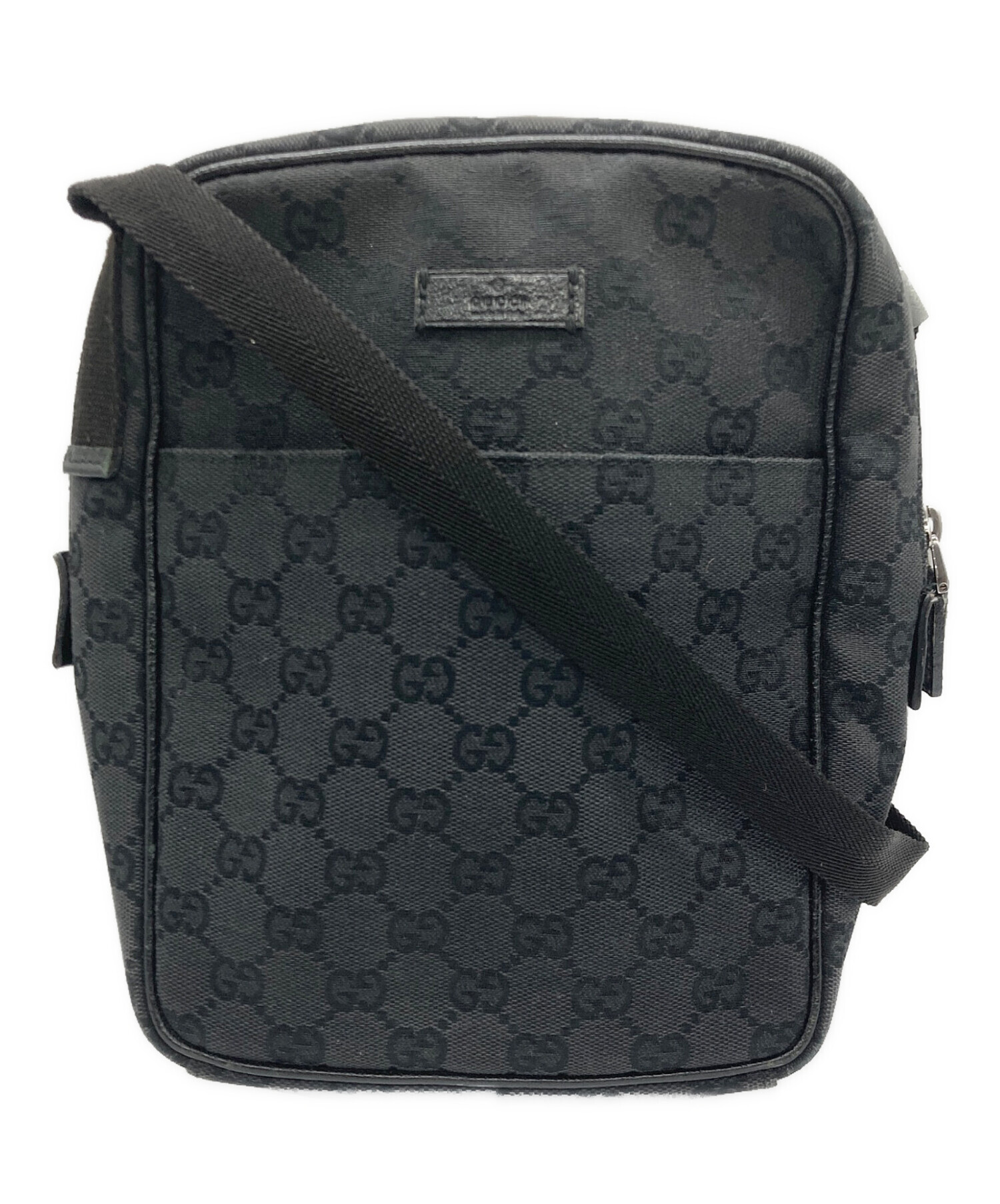 【未使用に近い】GUCCI GGキャンバス ショルダーバッグ ブラック 斜め掛け 中古・古着通販】GUCCI (グッチ) ショルダーバッグ/GGキャンバス