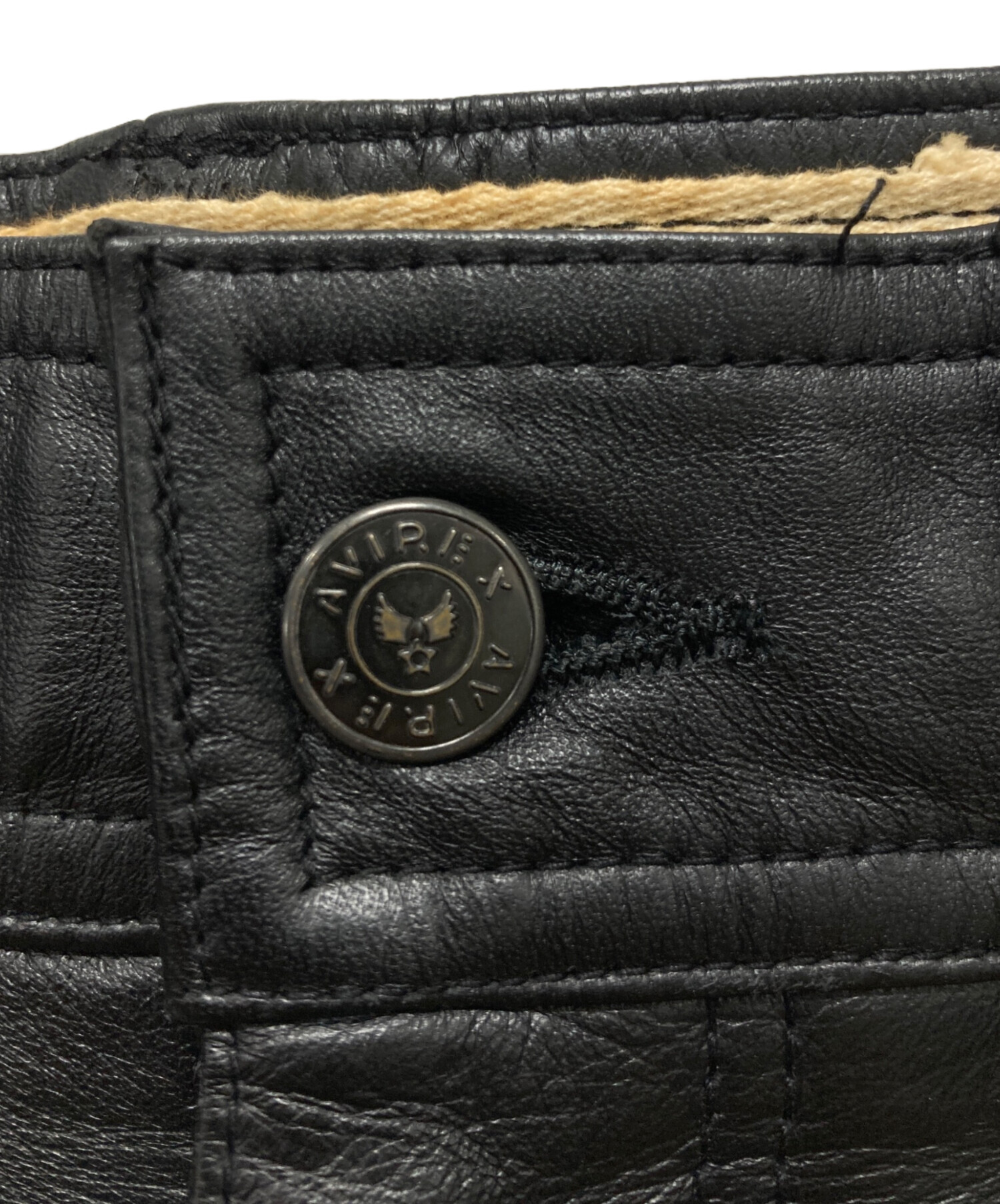 美品 AVIREX 牛革 レザーパンツ 34 メンズ ブラック 中古・古着通販】AVIREX (アヴィレックス) レザーパンツ ブラック