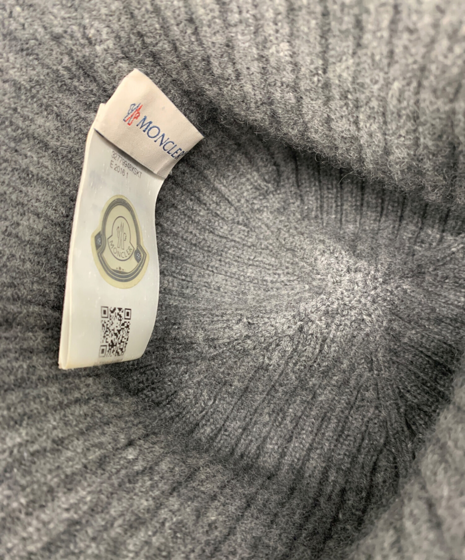 【新品同様】MONCLER モンクレール リアルフォックスファー ニット帽グレー 中古・古着通販】MONCLER (モンクレール) Moncler Wool‑Blend Beanie