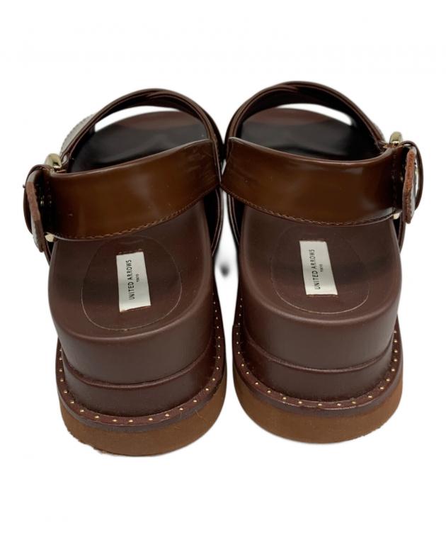 UNITED ARROWS クロス バックベルト サンダル UNITED ARROWS（ユナイテッドアローズ）の「クロス バックベルト