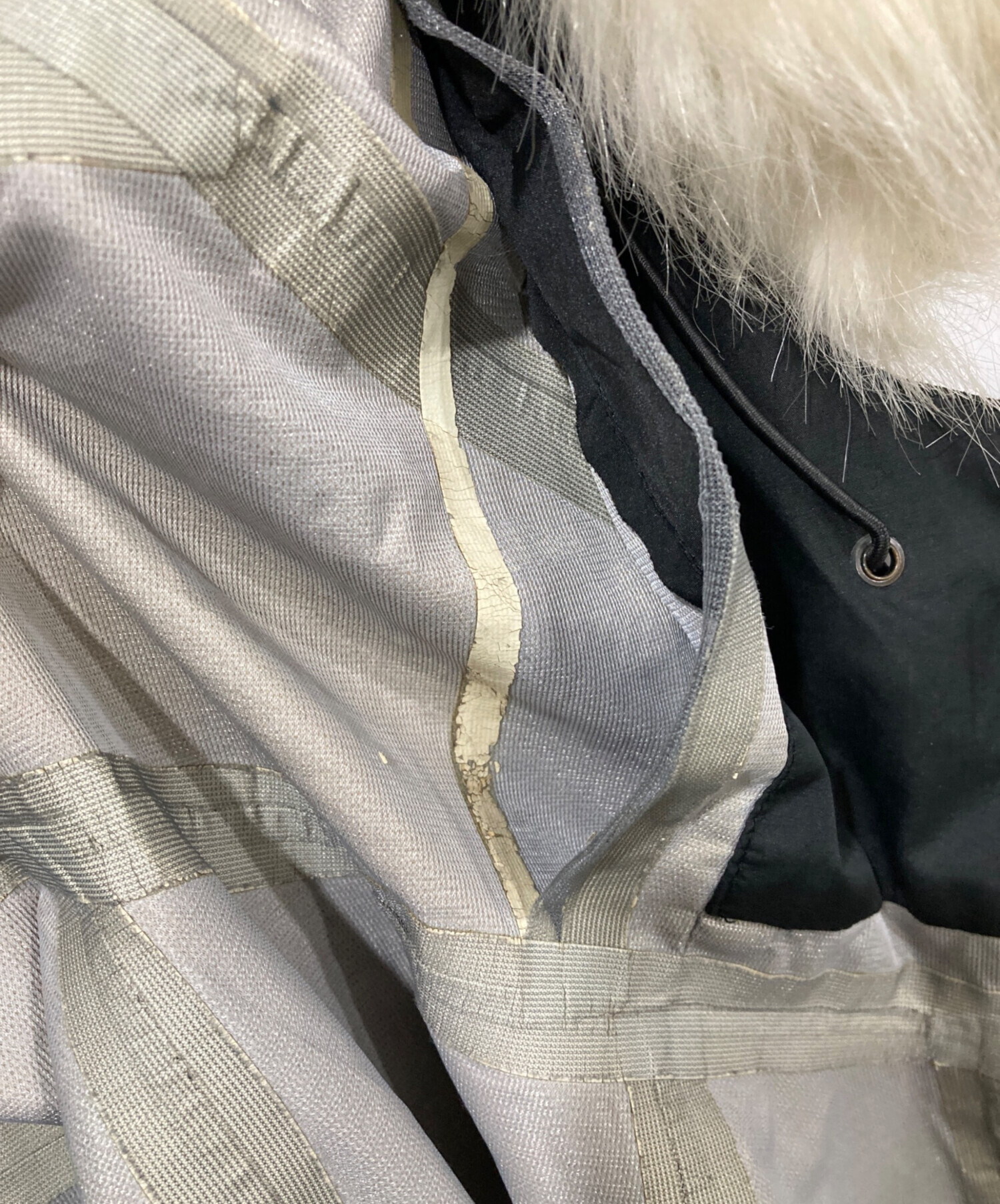 Wet Weather Parka by Supreme Lサイズ　レア Supreme Arabic Wet Weather Parka | Grailed