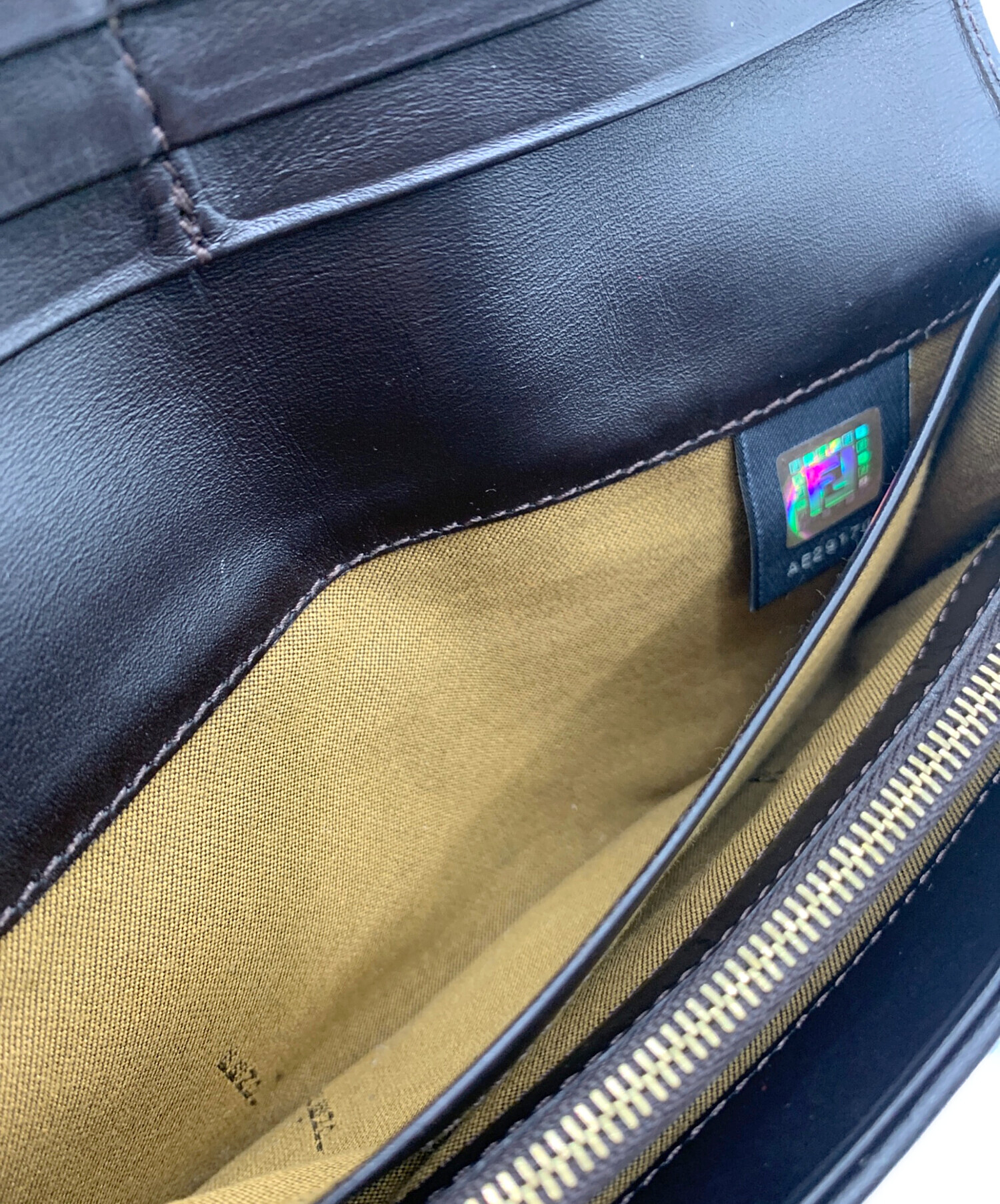 中古・古着通販】FENDI (フェンディ) ズッカ 長財布 ブラウン